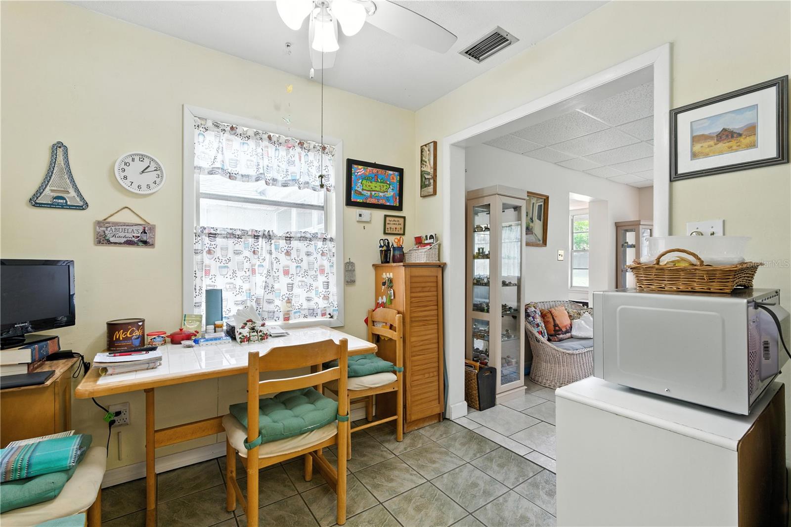 Image 9 of 34 For 8151 36th Avenue N