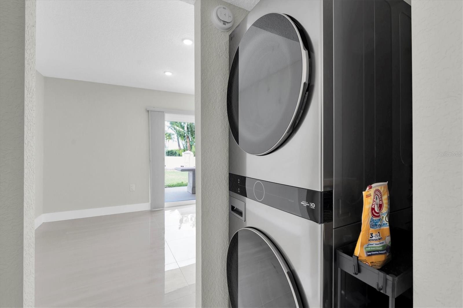 Image 22 of 46 For 7540 Sunshine Skyway Lane S P10