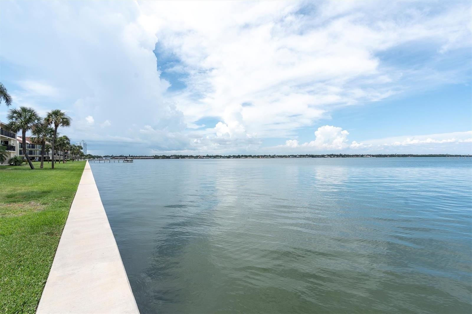 Image 40 of 46 For 7540 Sunshine Skyway Lane S P10