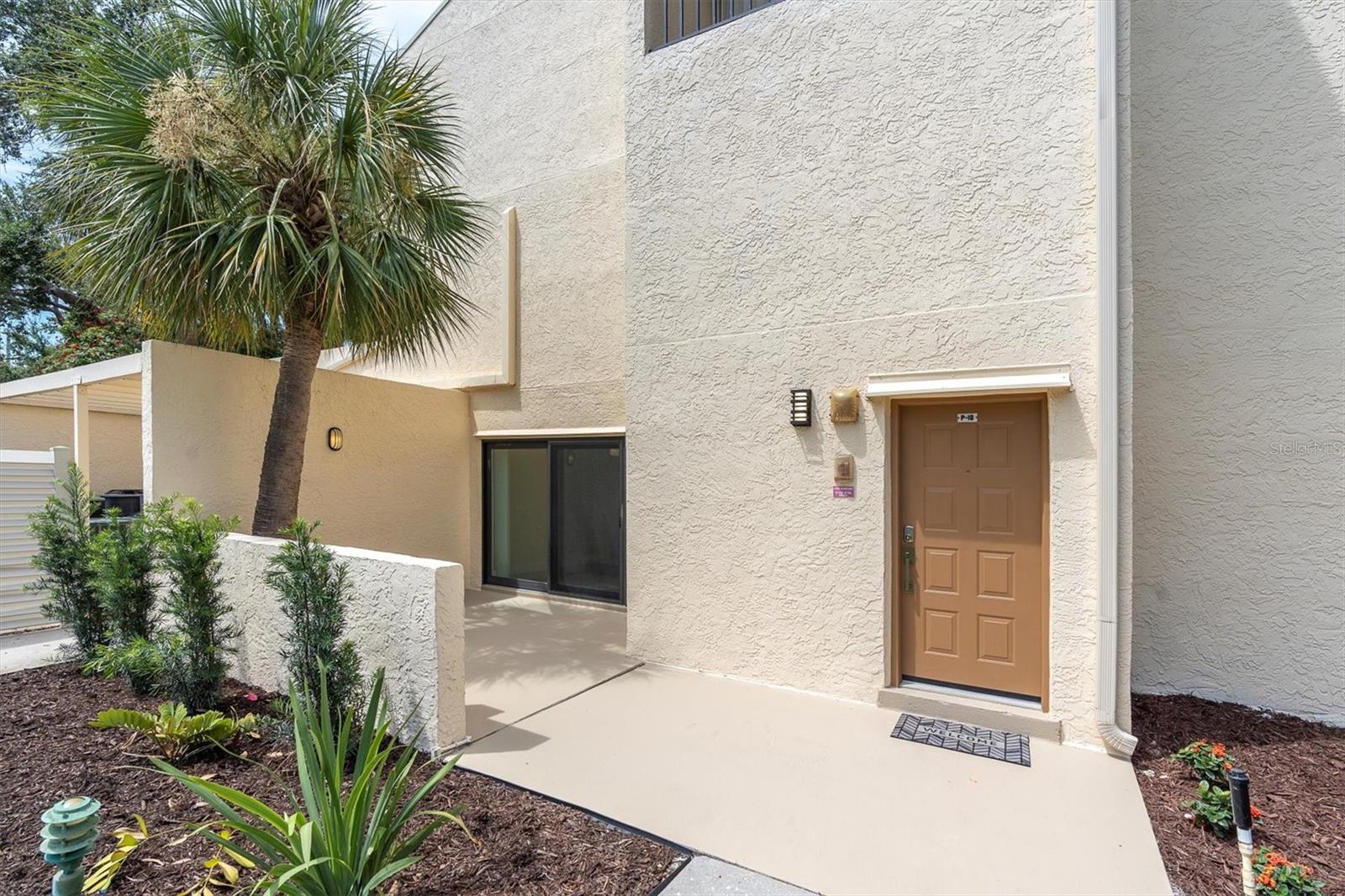 Image 6 of 46 For 7540 Sunshine Skyway Lane S P10