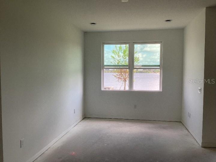 Image 10 of 30 For 1198 Bluewater Lane