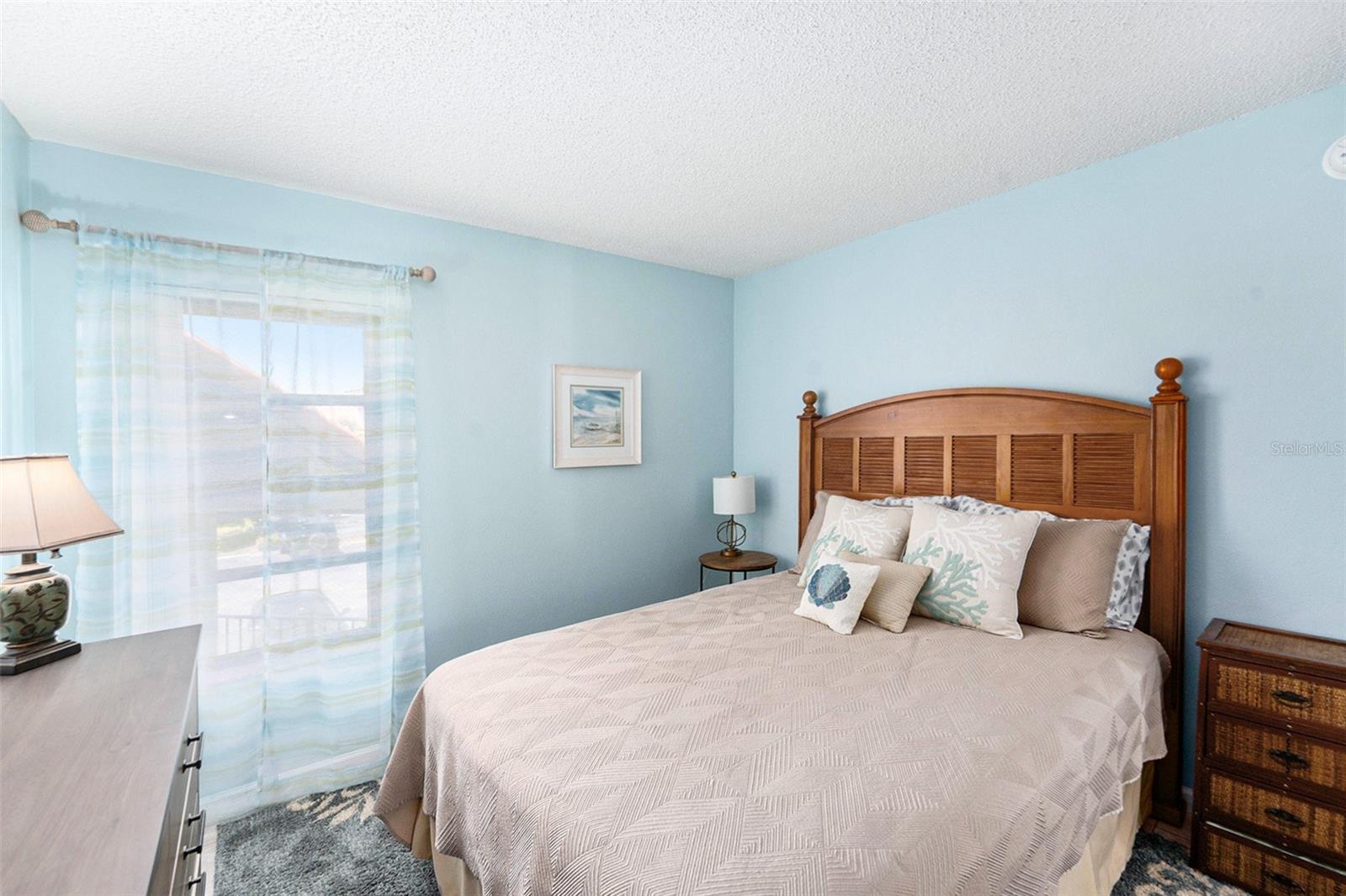 Image 13 of 31 For 1515 Pinellas Bayway S 25