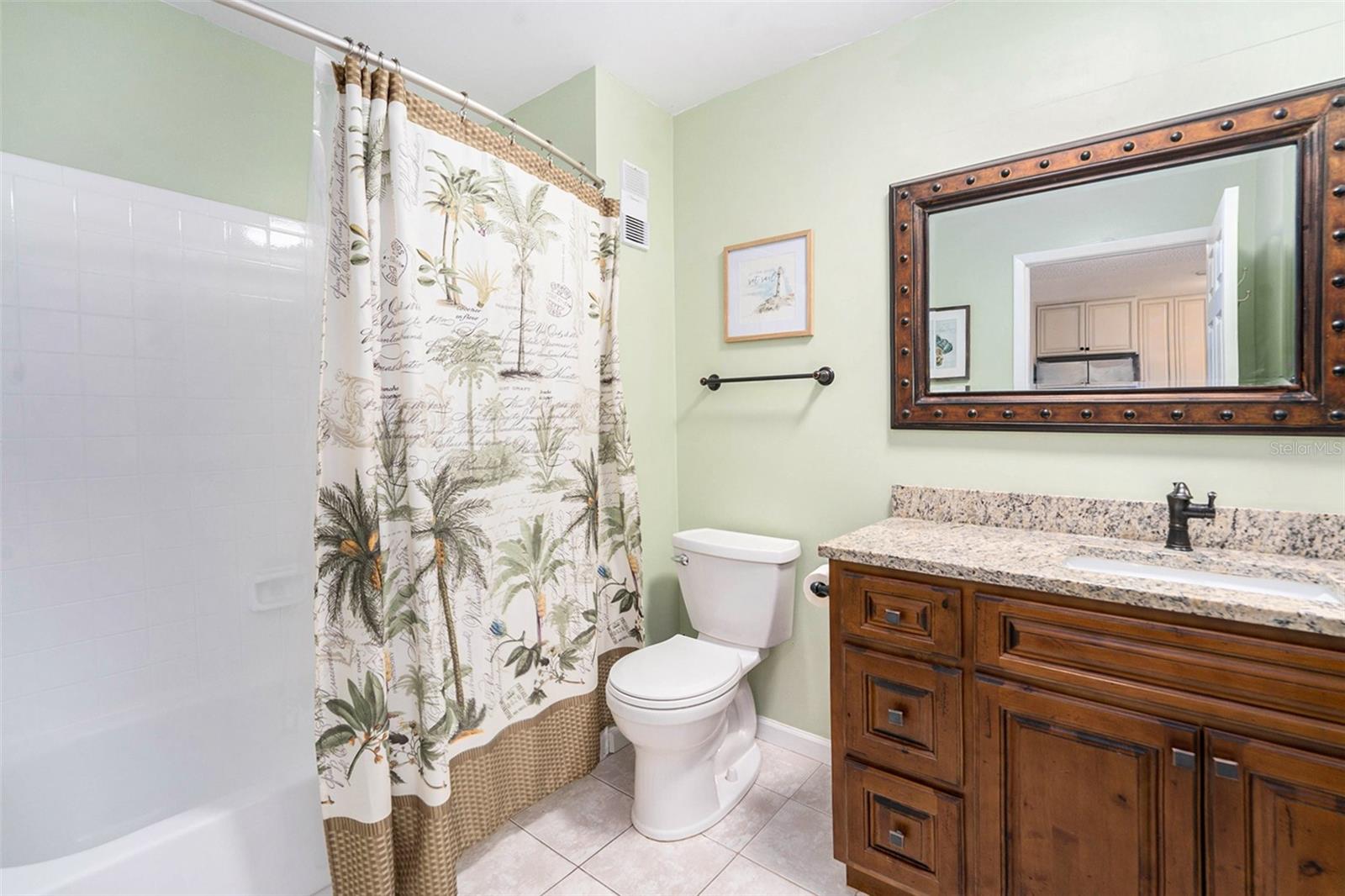 Image 16 of 31 For 1515 Pinellas Bayway S 25