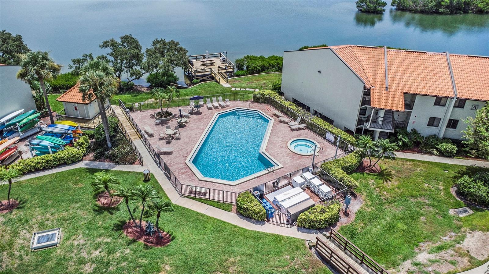 Image 2 of 31 For 1515 Pinellas Bayway S 25