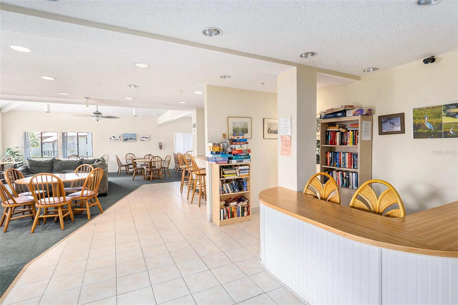 Image 24 of 31 For 1515 Pinellas Bayway S 25