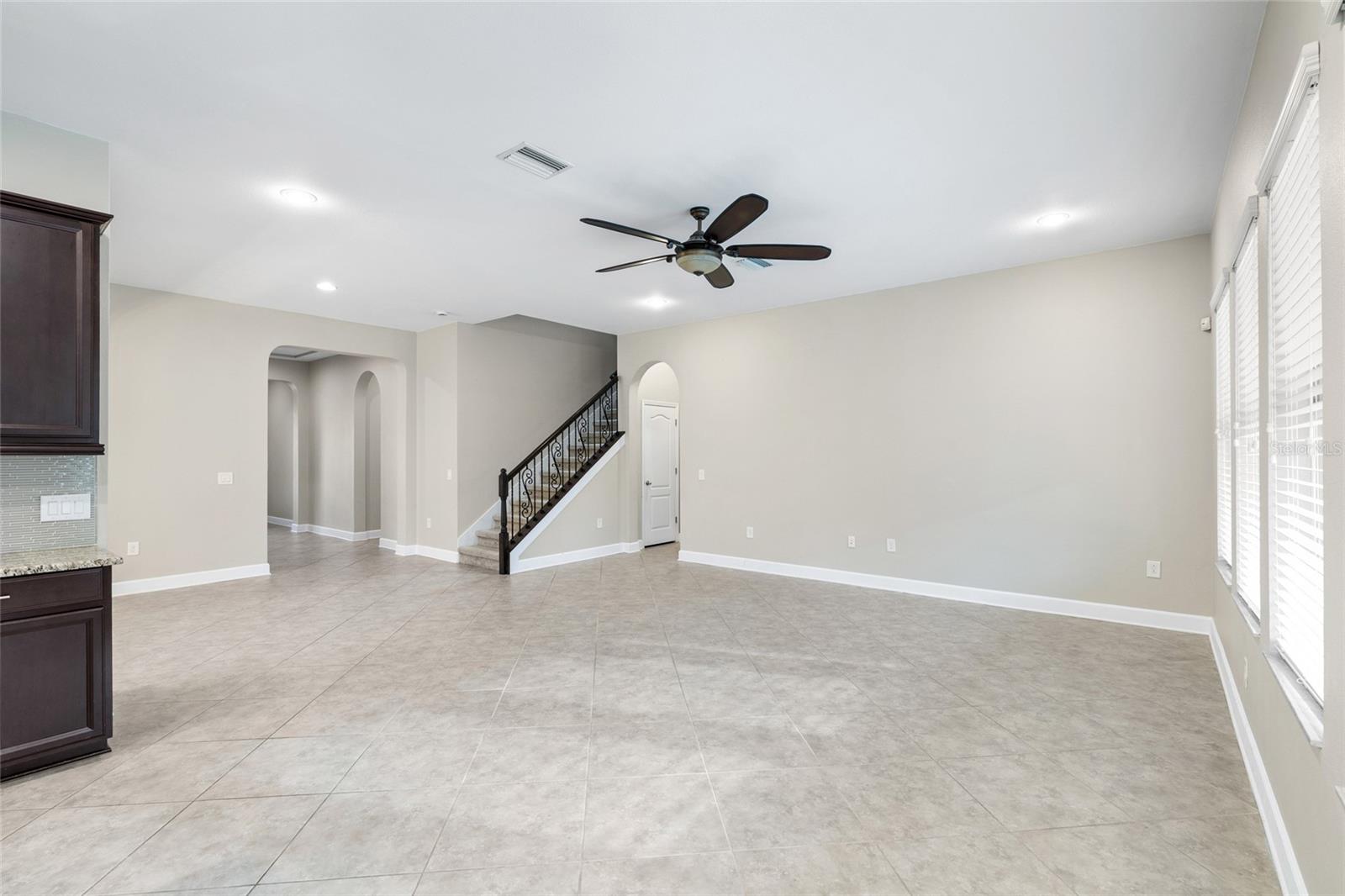 Image 16 of 47 For 4123 Windcrest Drive