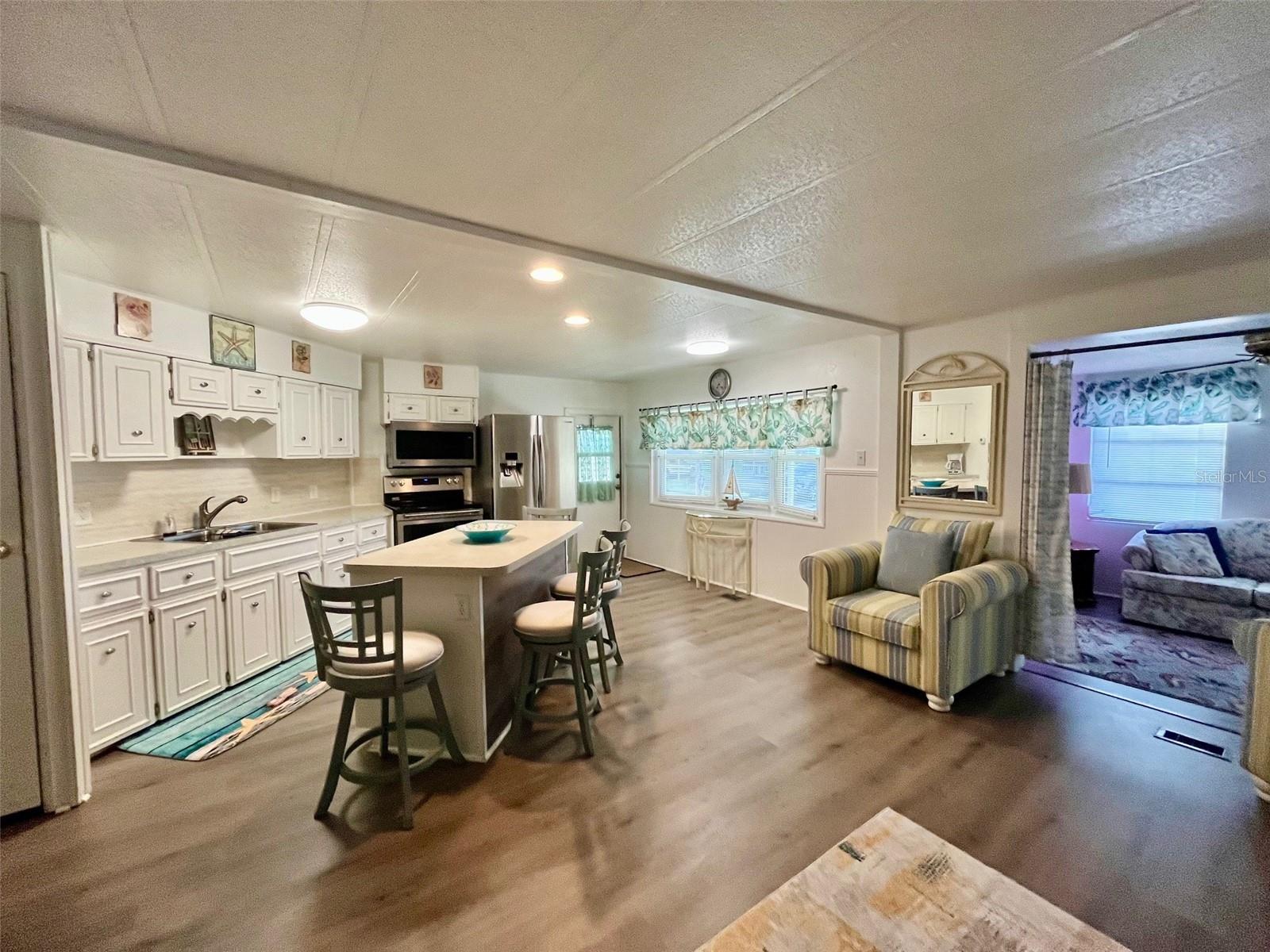 Image 11 of 45 For 209 Seagull Drive