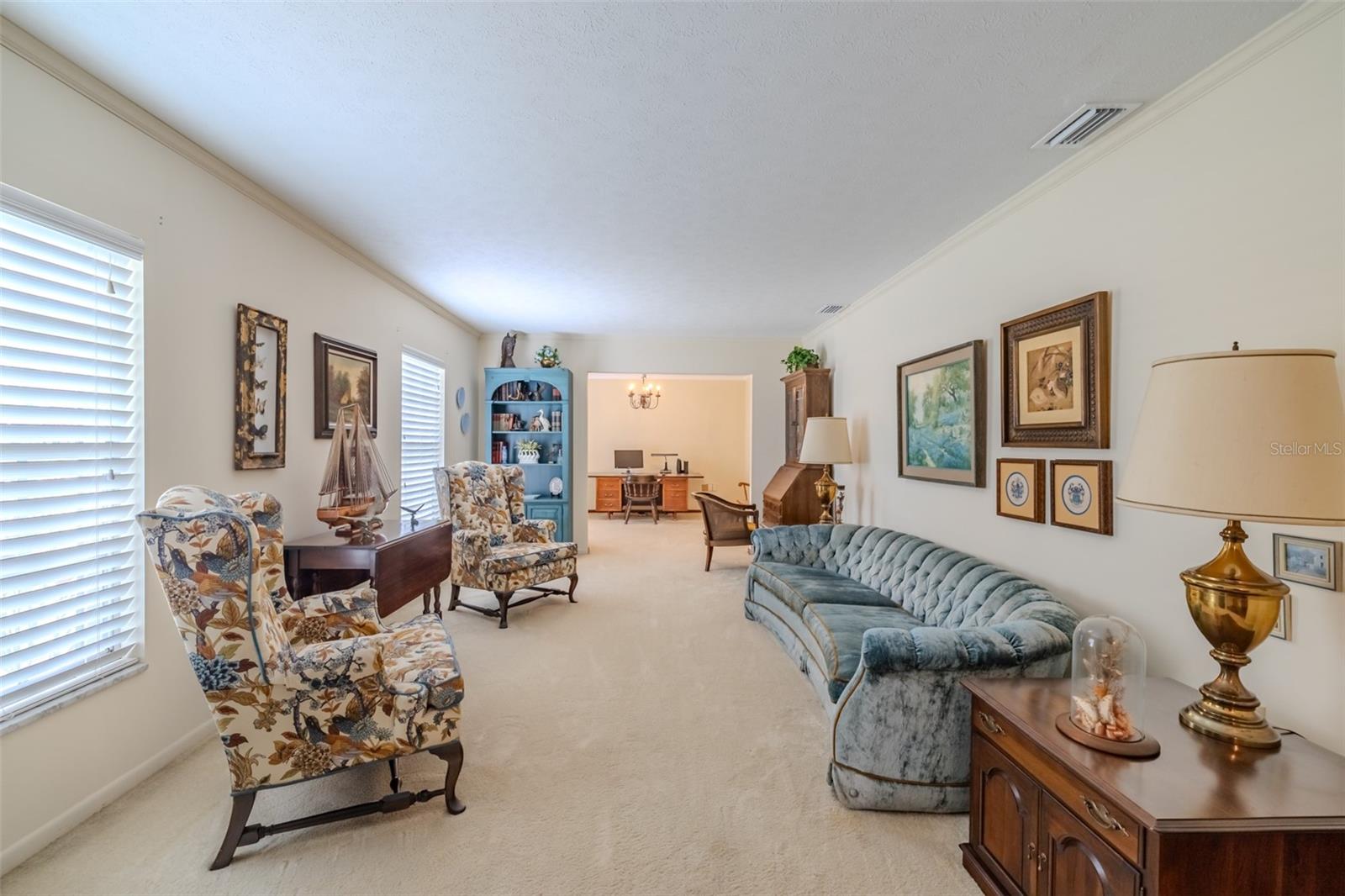 Image 18 of 61 For 1302 Ivywood Drive