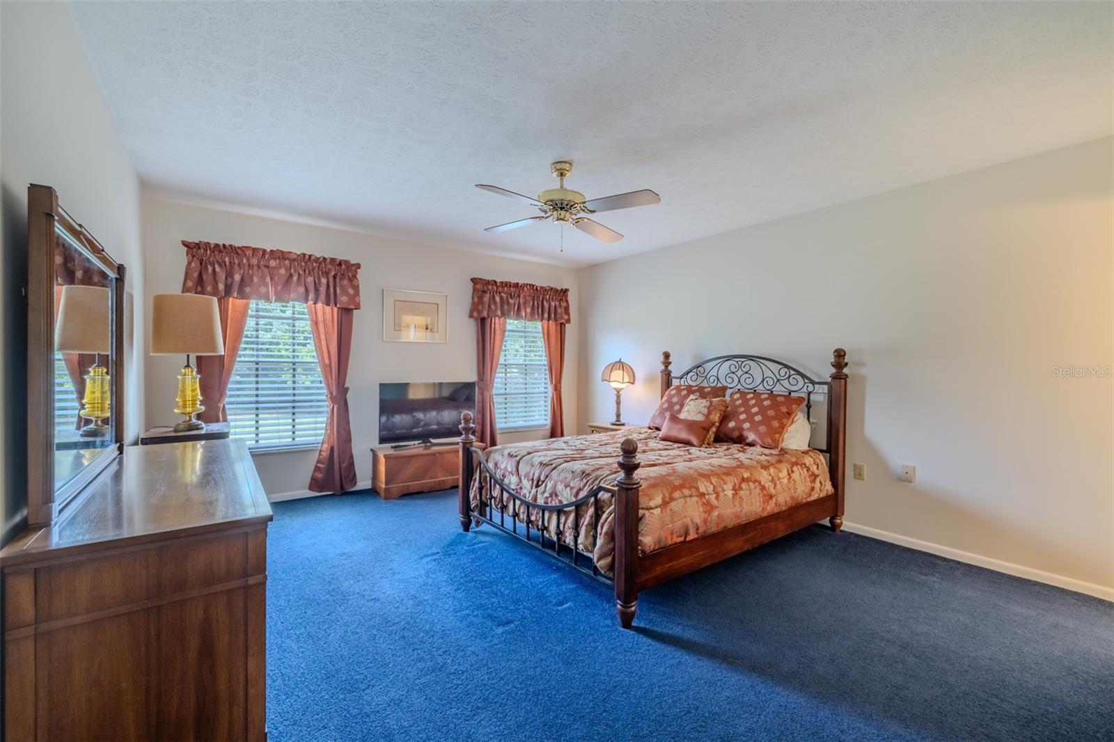 Image 25 of 61 For 1302 Ivywood Drive