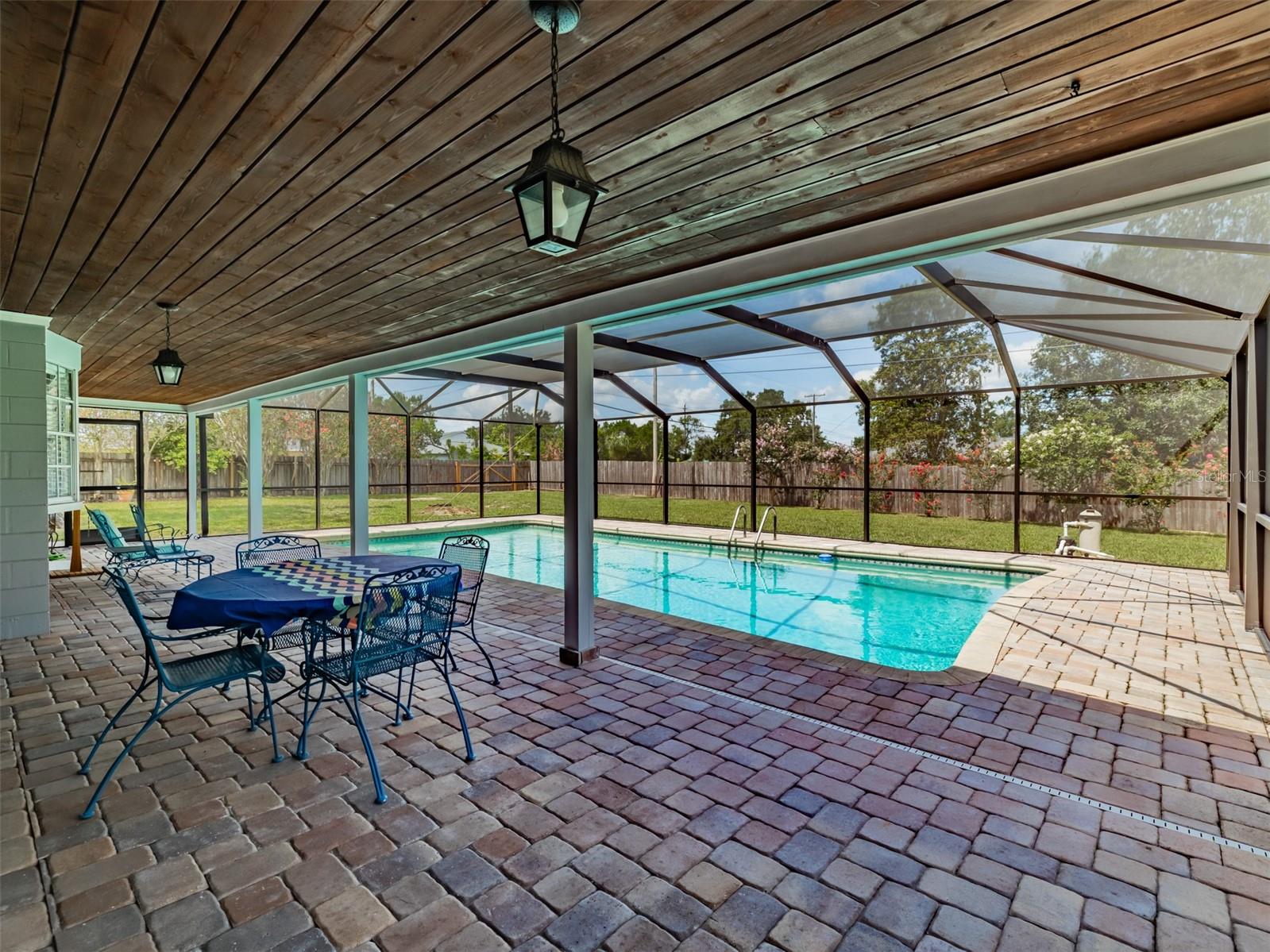 Image 41 of 61 For 1302 Ivywood Drive