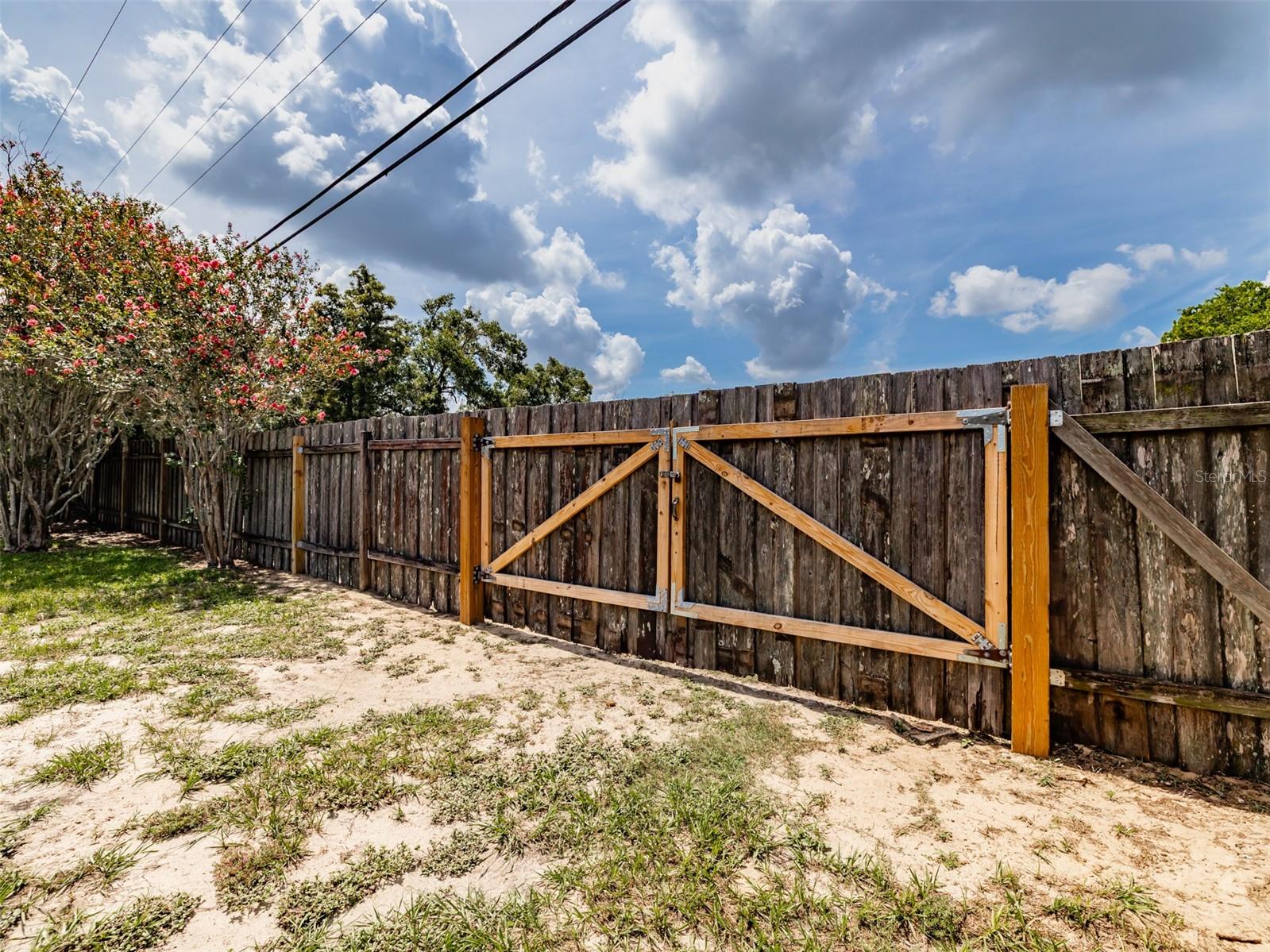 Image 52 of 61 For 1302 Ivywood Drive