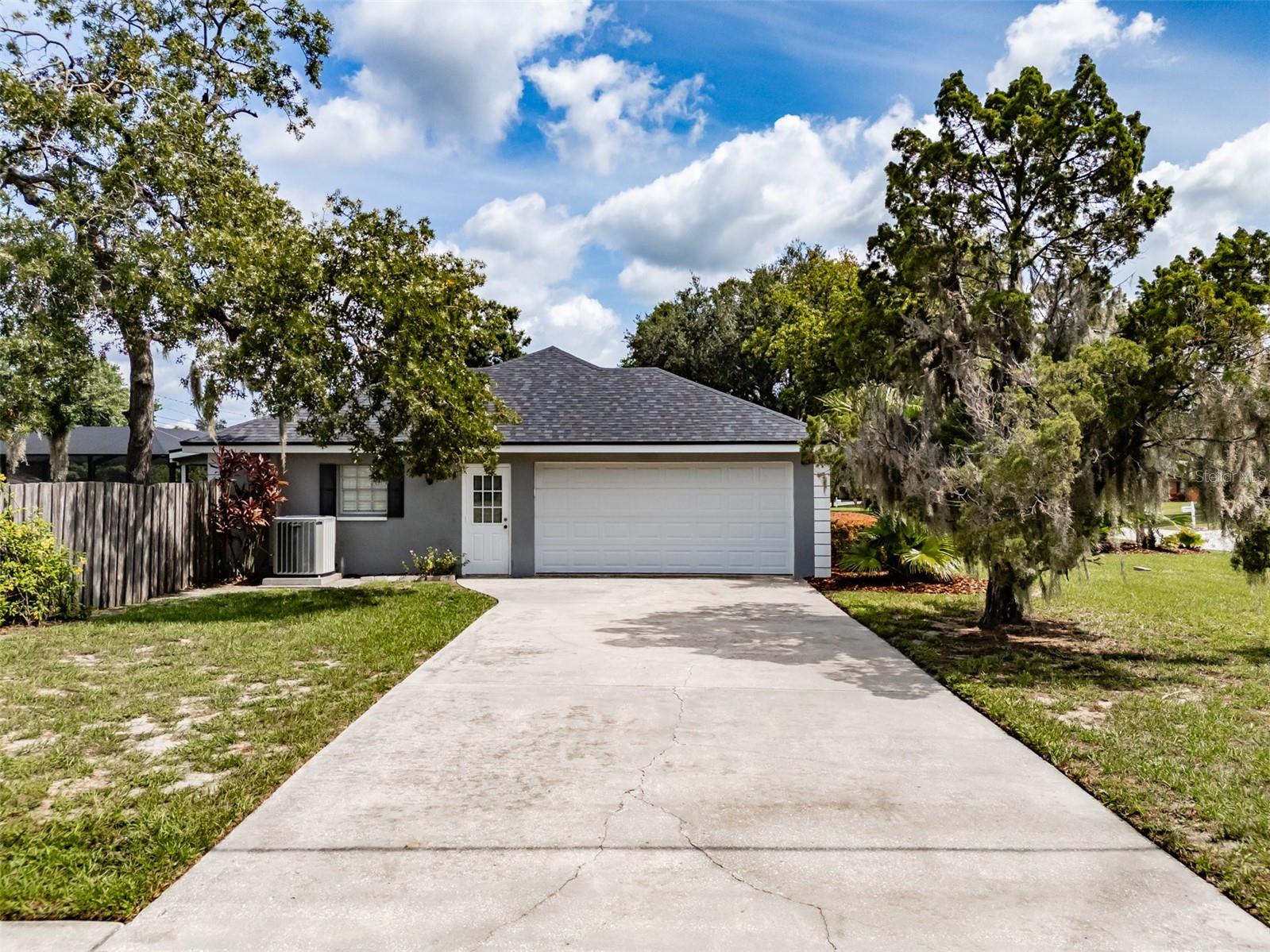 Image 8 of 61 For 1302 Ivywood Drive