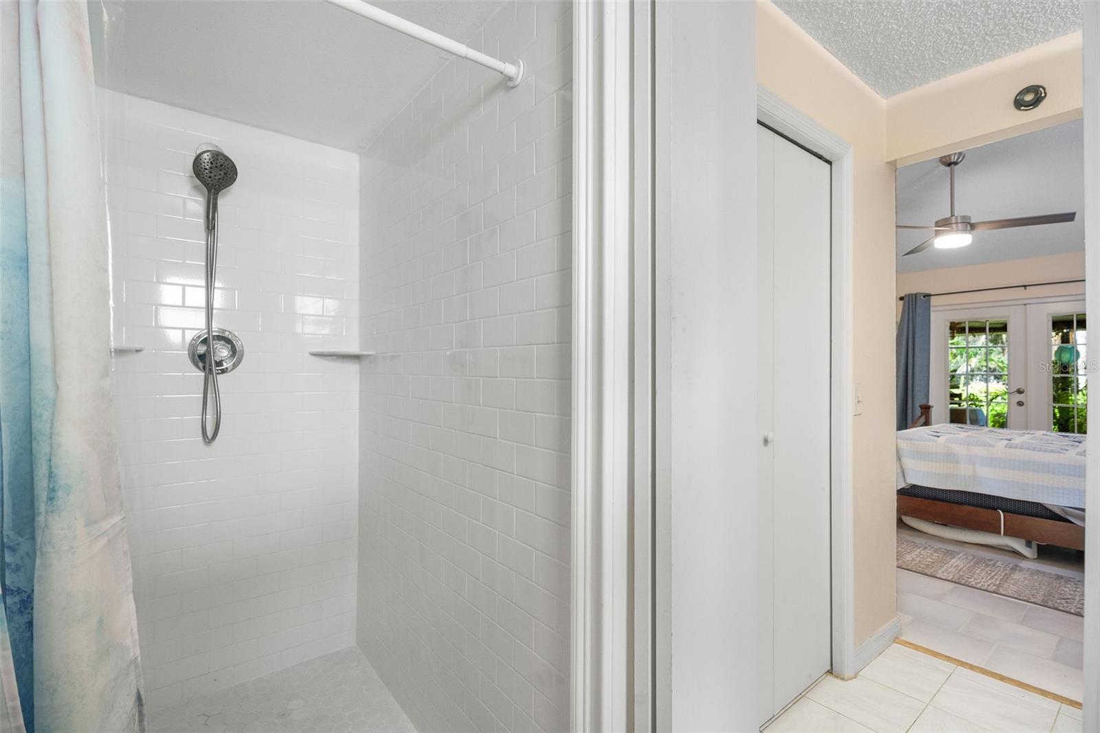 Image 19 of 31 For 2161 Cypress Point Drive N