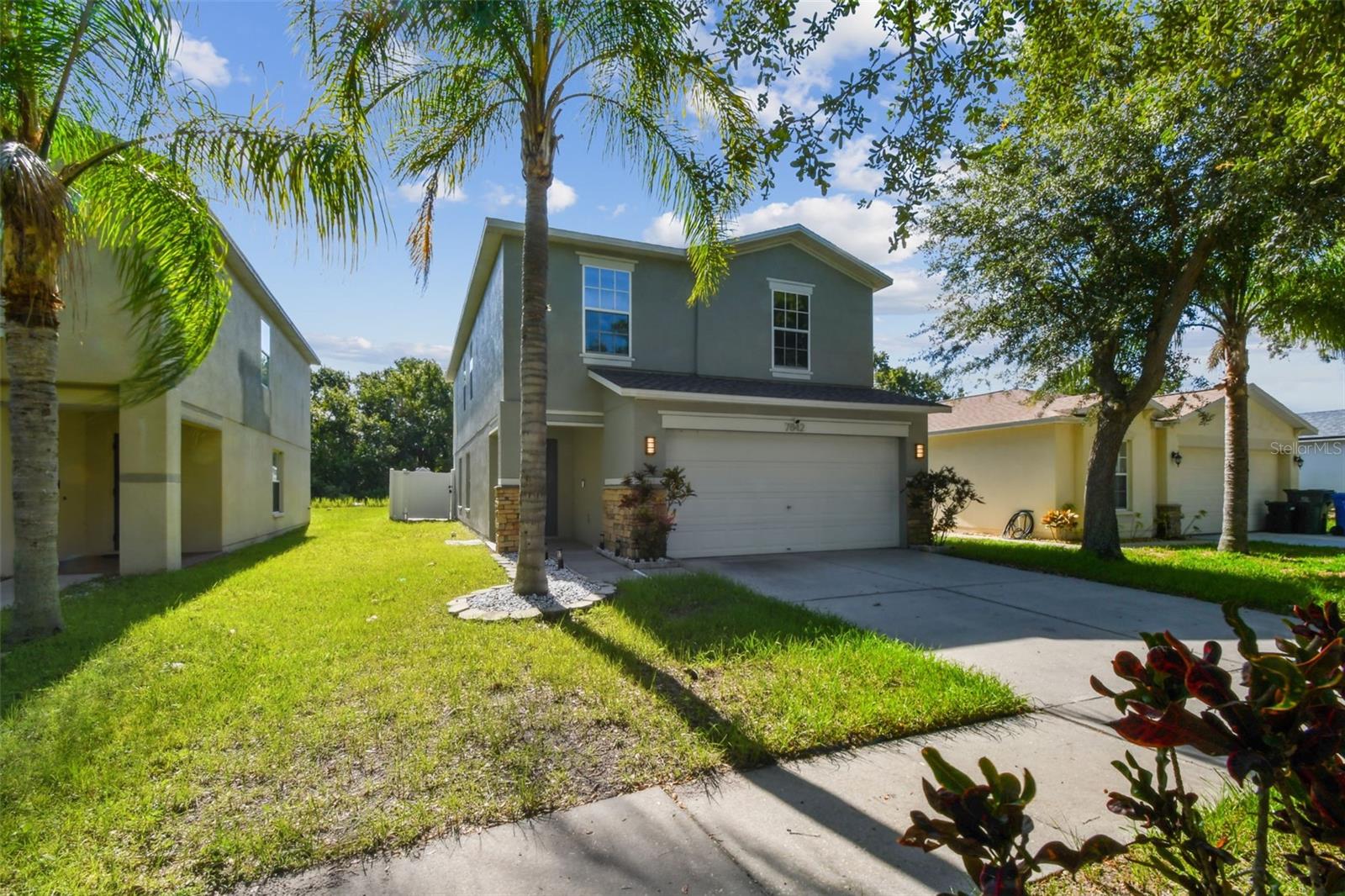 Image 5 of 90 For 7842 Carriage Pointe Drive