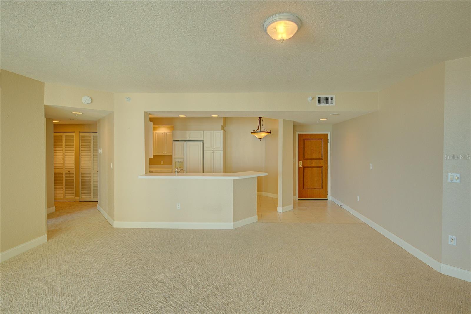 Image 12 of 41 For 1170 Gulf Boulevard 1803