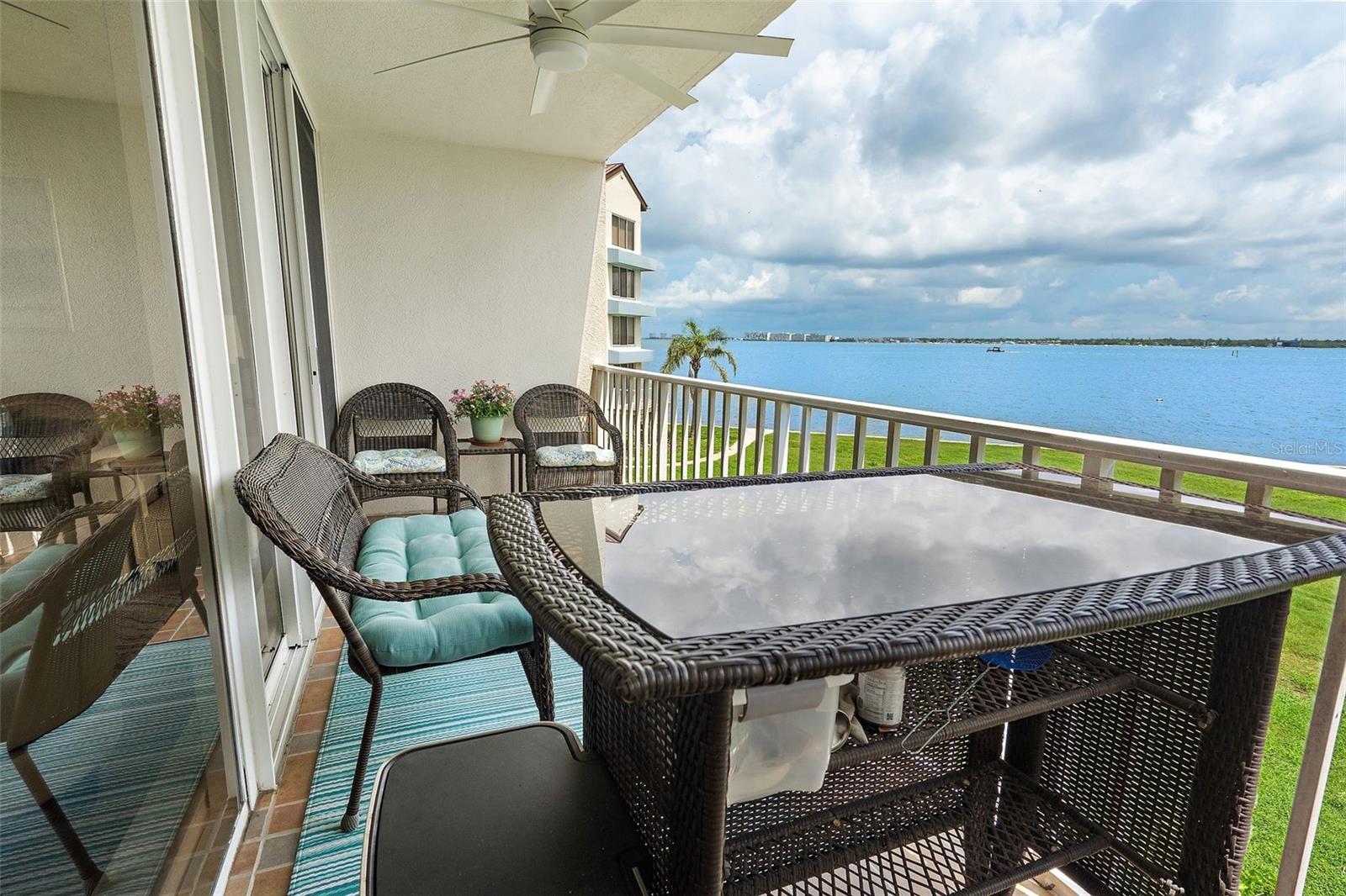 Image 20 of 51 For 5151 Isla Key Boulevard S 220