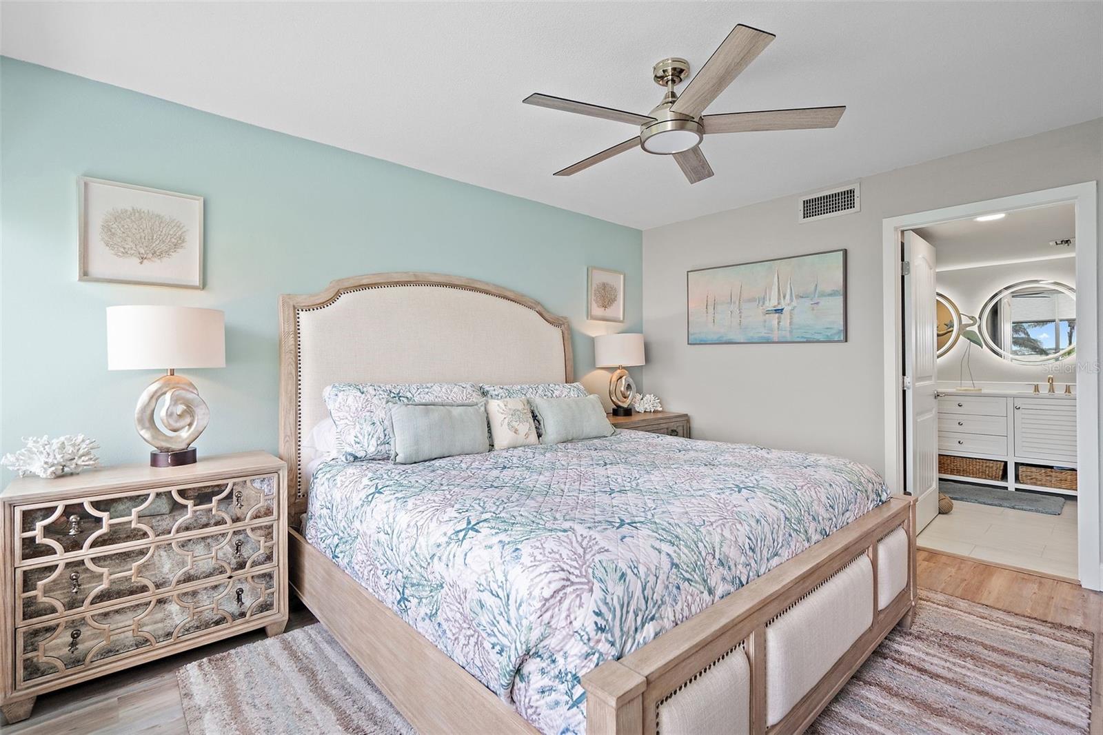 Image 22 of 51 For 5151 Isla Key Boulevard S 220