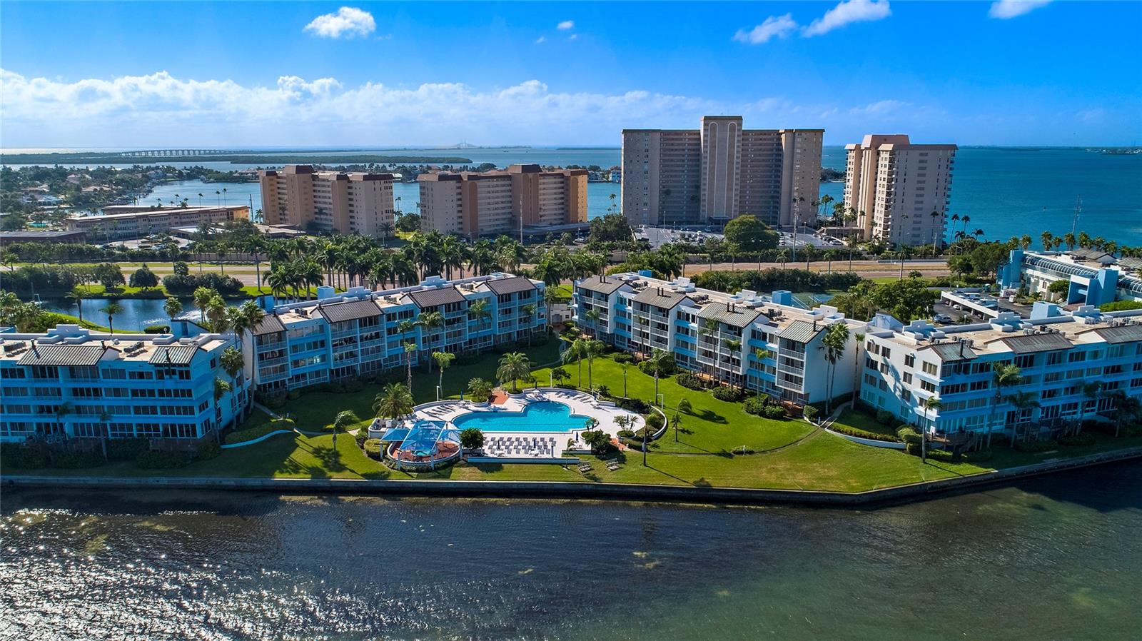 Image 34 of 51 For 5151 Isla Key Boulevard S 220