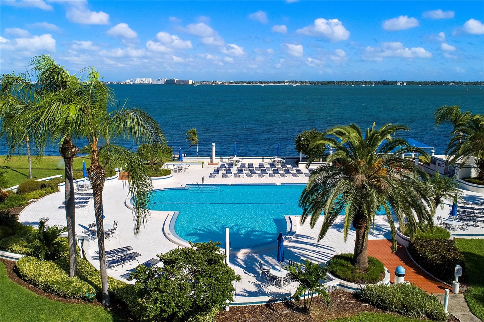 Image 35 of 51 For 5151 Isla Key Boulevard S 220