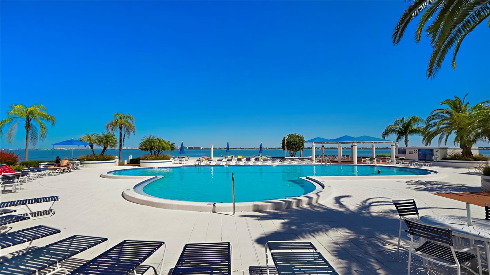 Image 36 of 51 For 5151 Isla Key Boulevard S 220