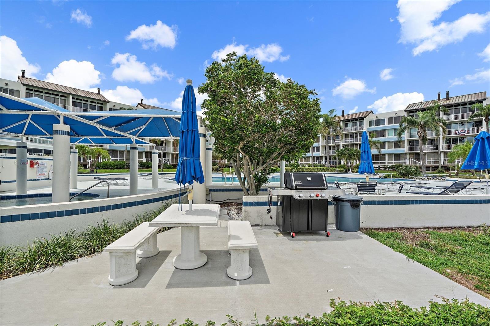 Image 38 of 51 For 5151 Isla Key Boulevard S 220