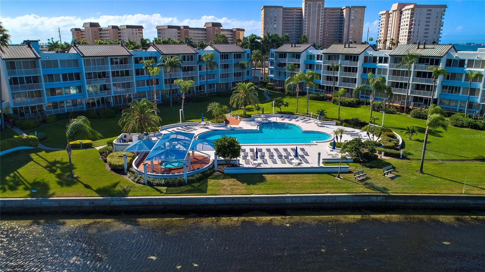 Image 5 of 51 For 5151 Isla Key Boulevard S 220