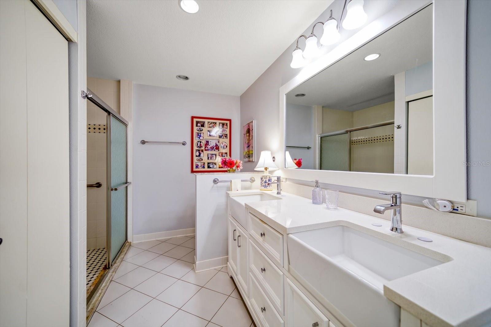 Image 24 of 41 For 2900 Gulf Boulevard 107