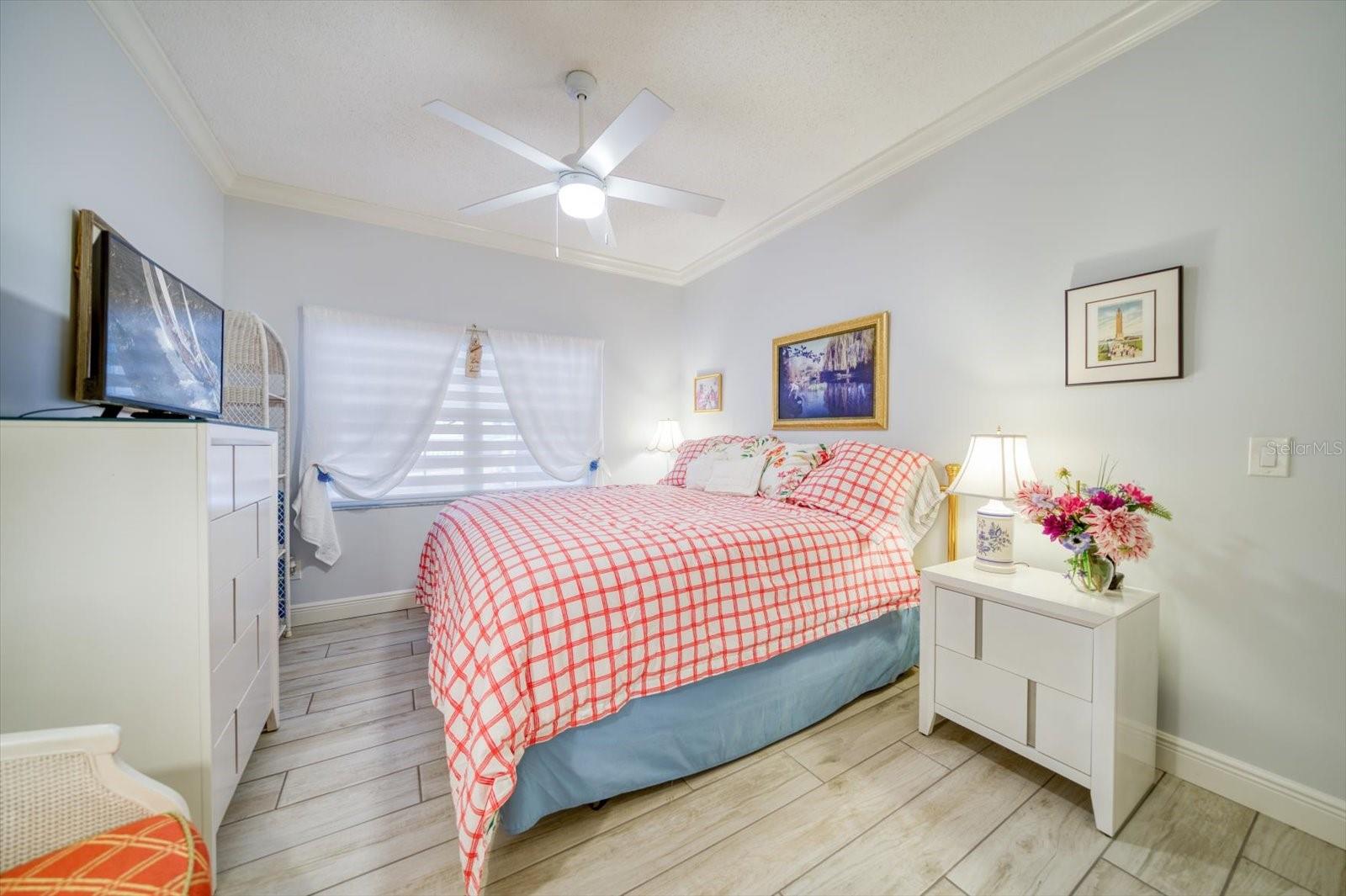 Image 30 of 41 For 2900 Gulf Boulevard 107