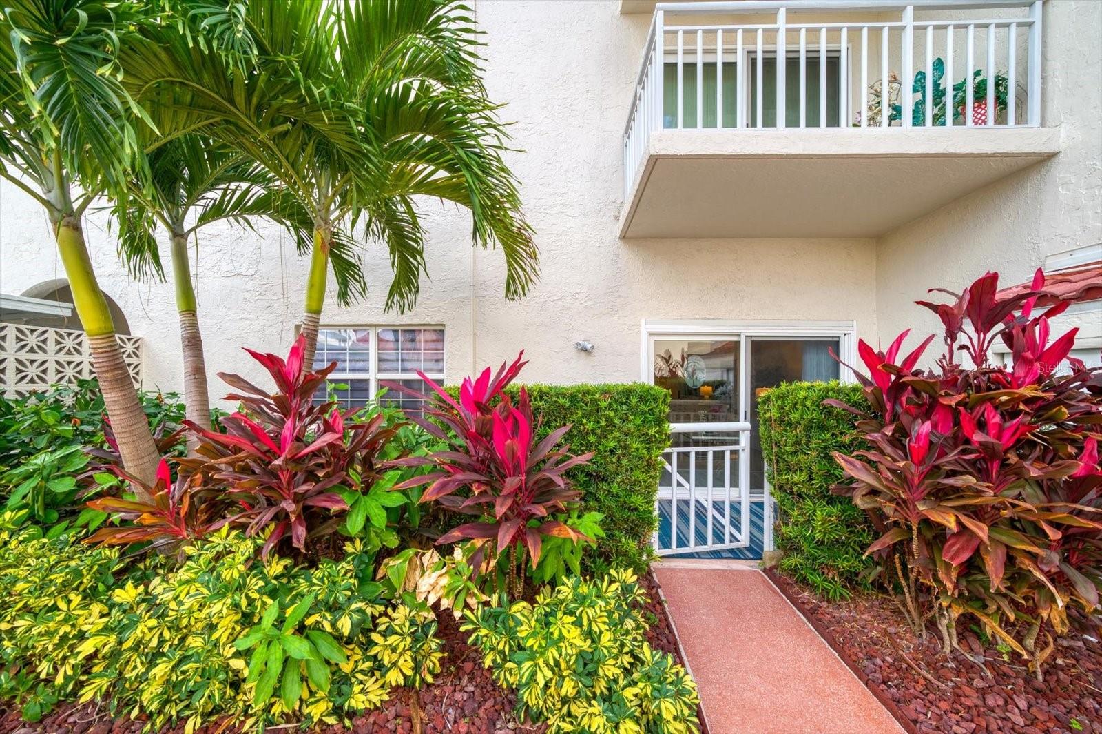 Image 32 of 41 For 2900 Gulf Boulevard 107