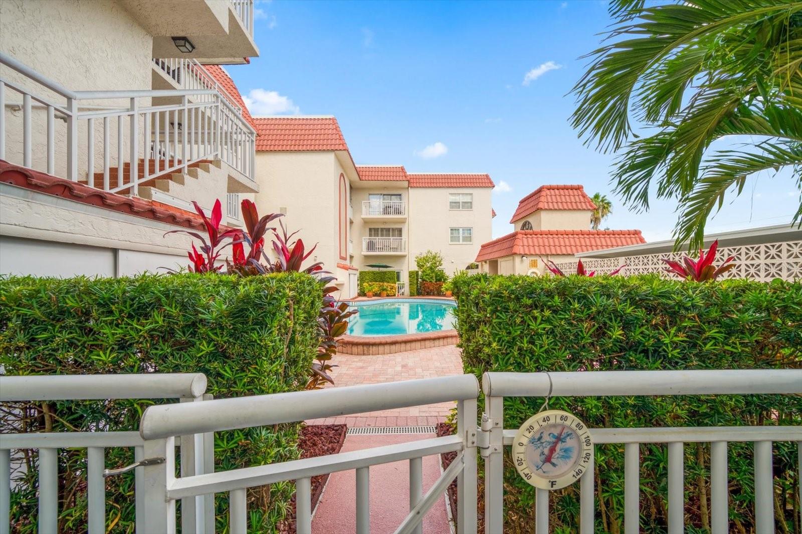 Image 4 of 41 For 2900 Gulf Boulevard 107