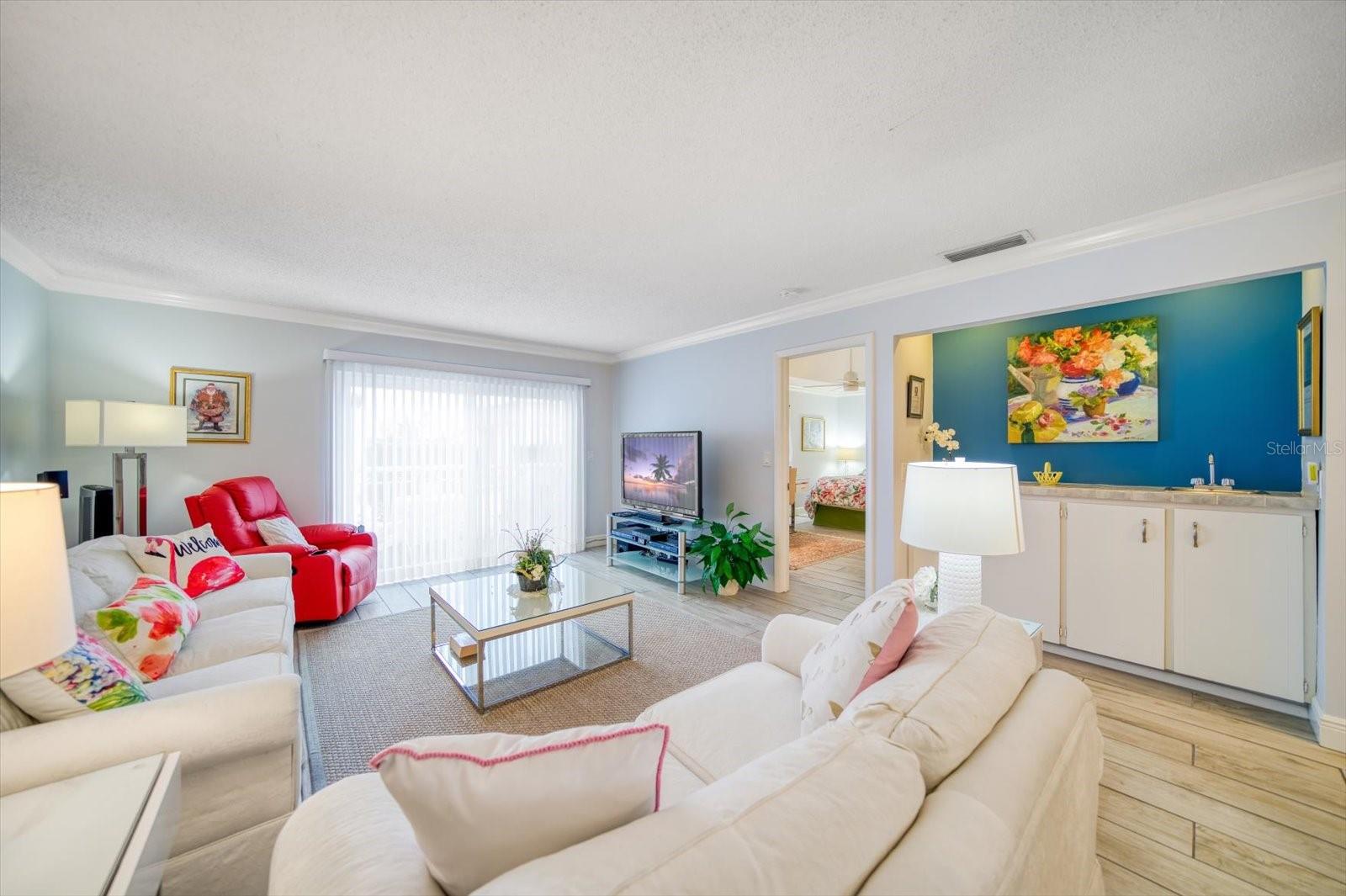 Image 9 of 41 For 2900 Gulf Boulevard 107