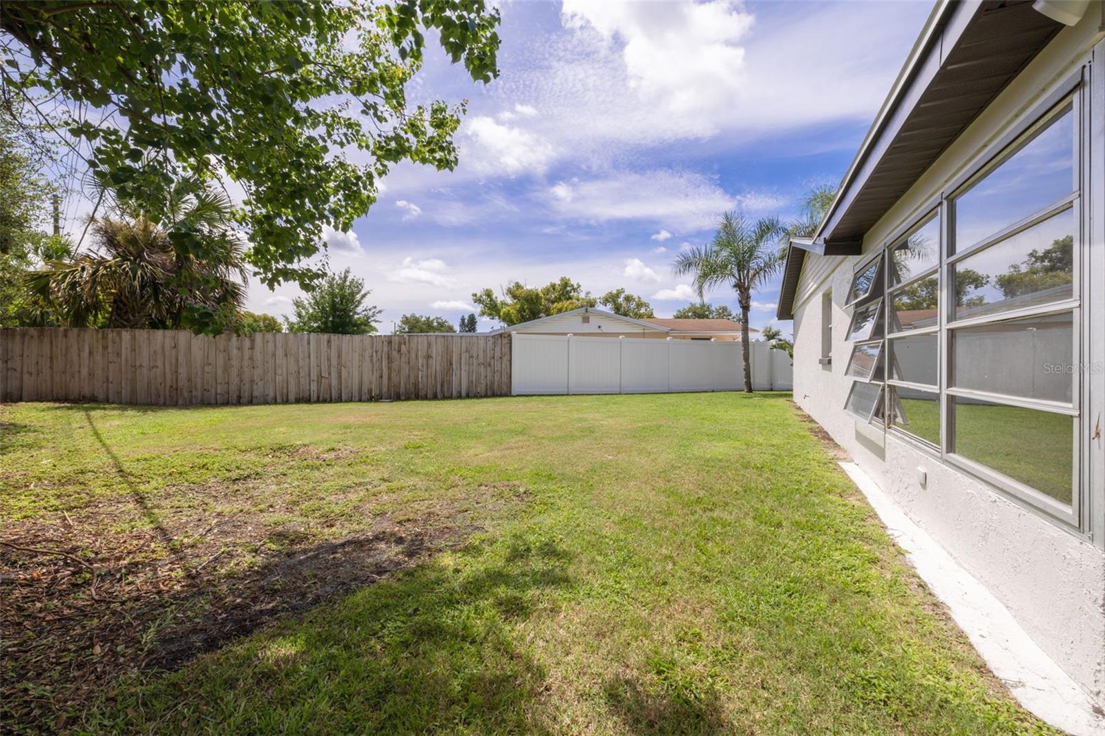 Image 34 of 36 For 2721 Lawn Place