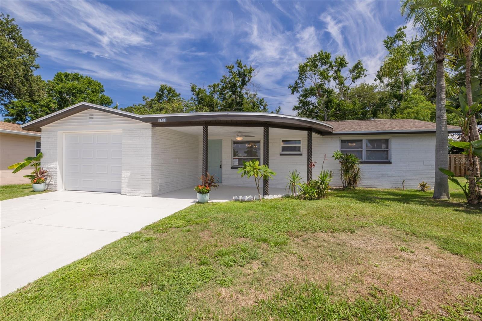 Image 4 of 31 For 2721 Lawn Place