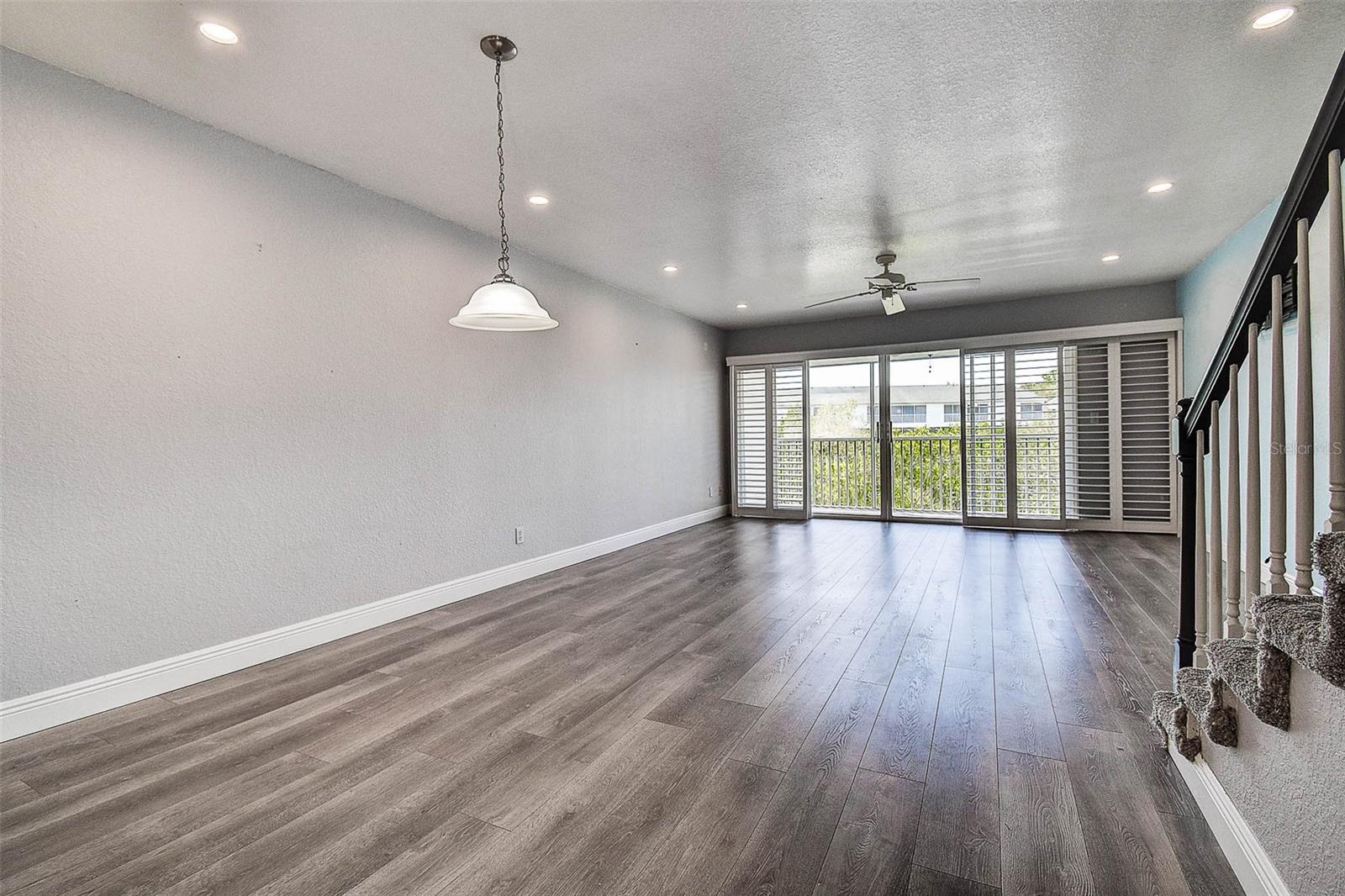 Image 10 of 54 For 14865 Seminole Trail