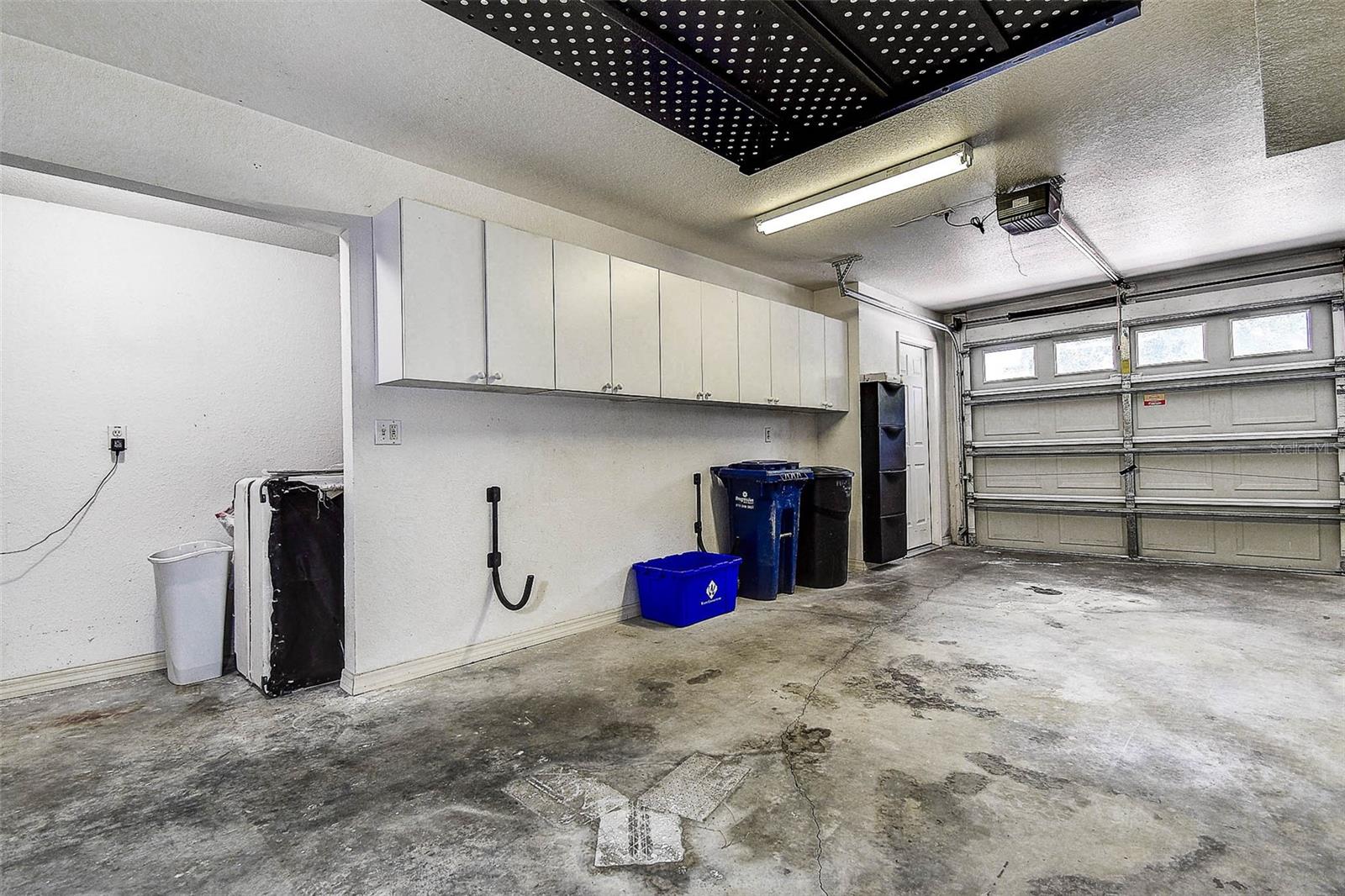 Image 40 of 54 For 14865 Seminole Trail
