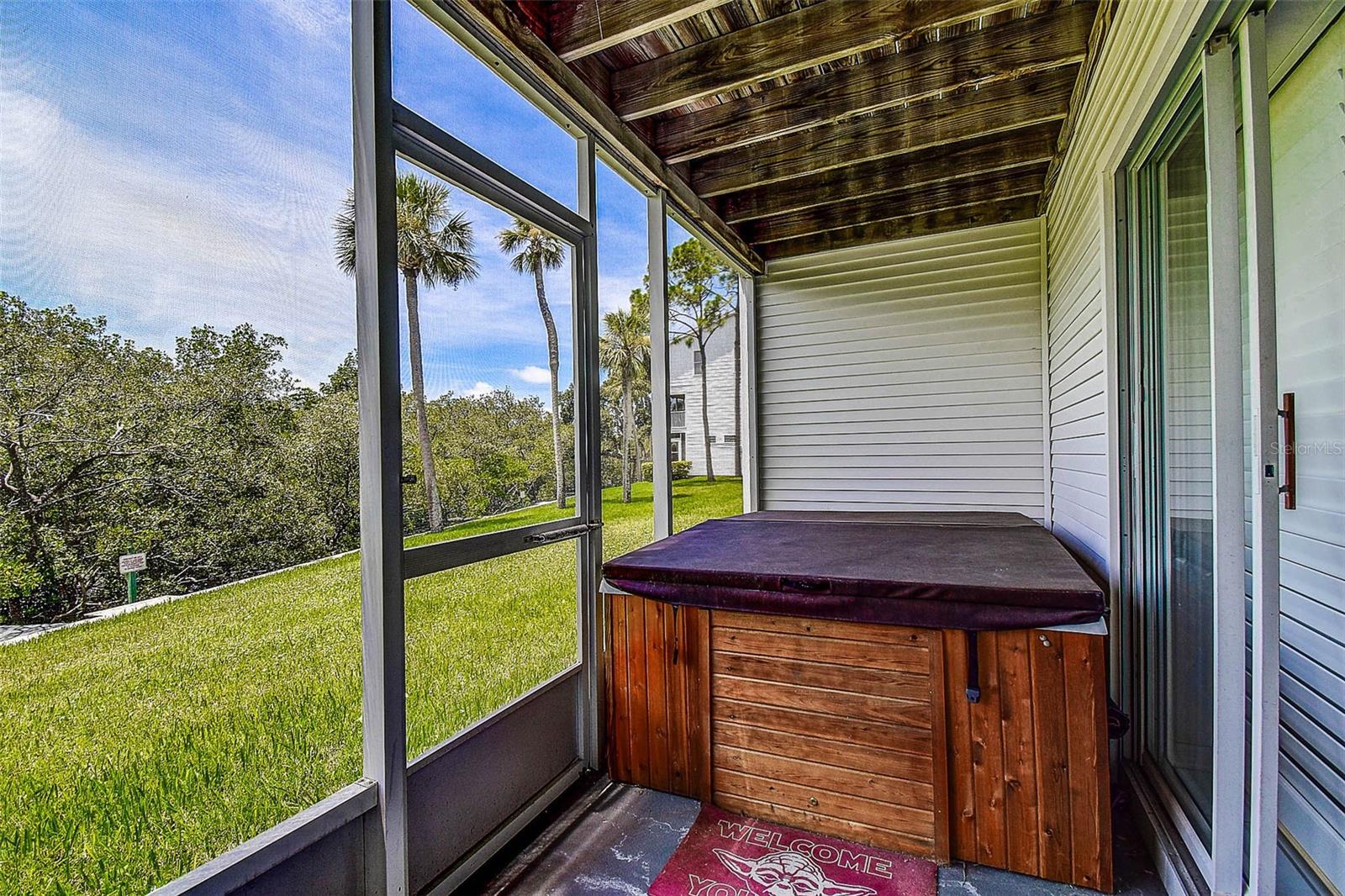 Image 43 of 54 For 14865 Seminole Trail