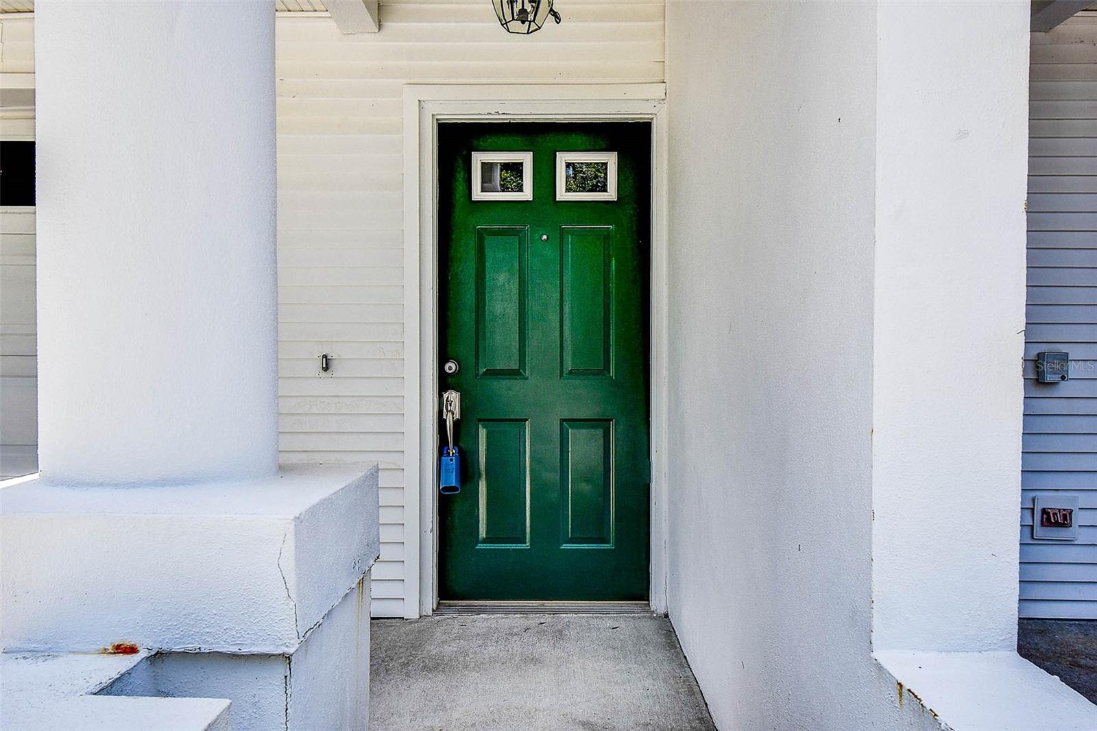 Image 49 of 54 For 14865 Seminole Trail