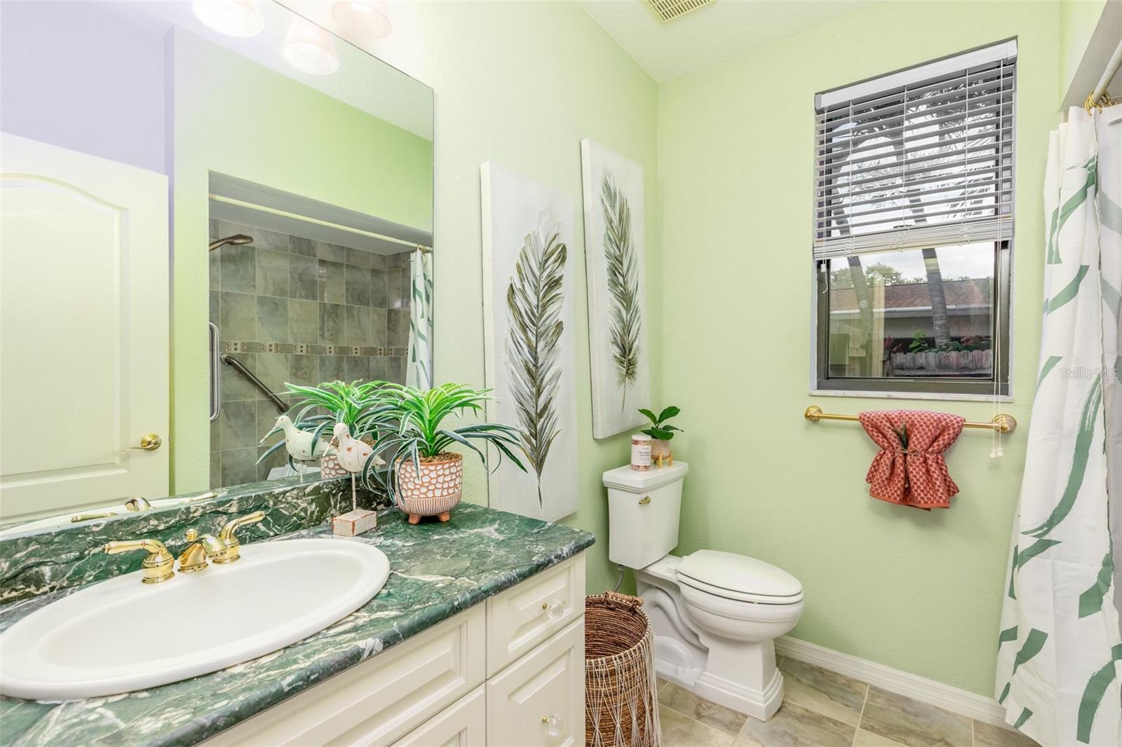 Image 37 of 45 For 10293 Shady Oak Lane