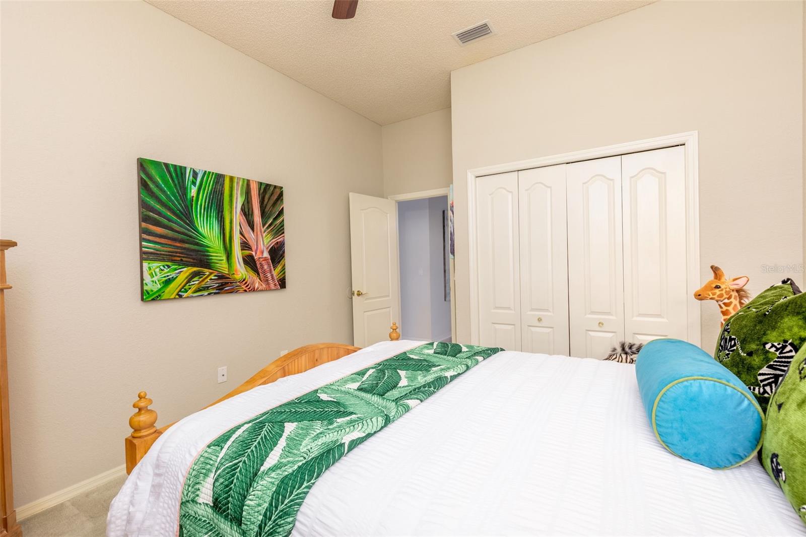 Image 39 of 45 For 10293 Shady Oak Lane