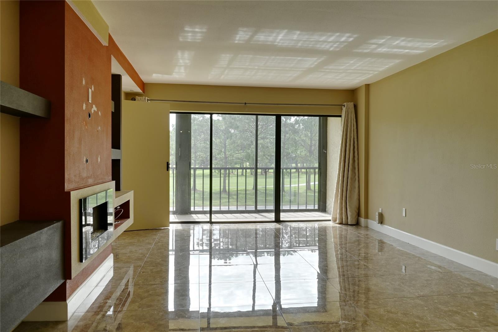 Image 3 of 20 For 2700 Cove Cay Drive 2d