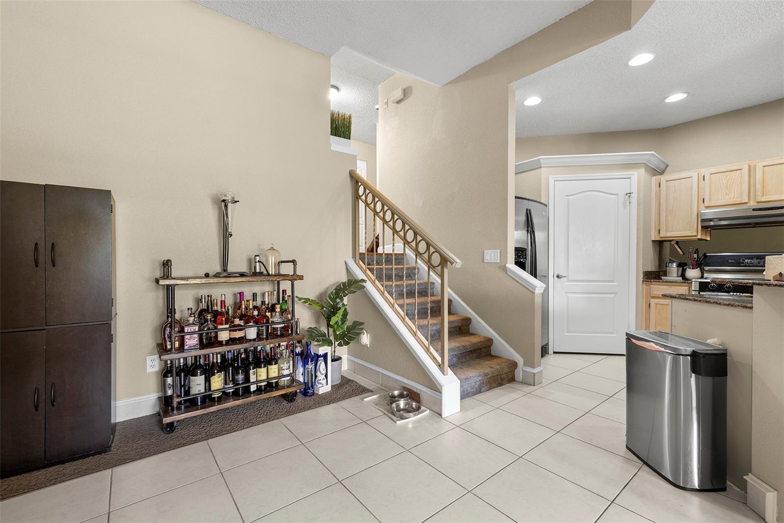 Image 11 of 46 For 705 Mainsail Drive 705
