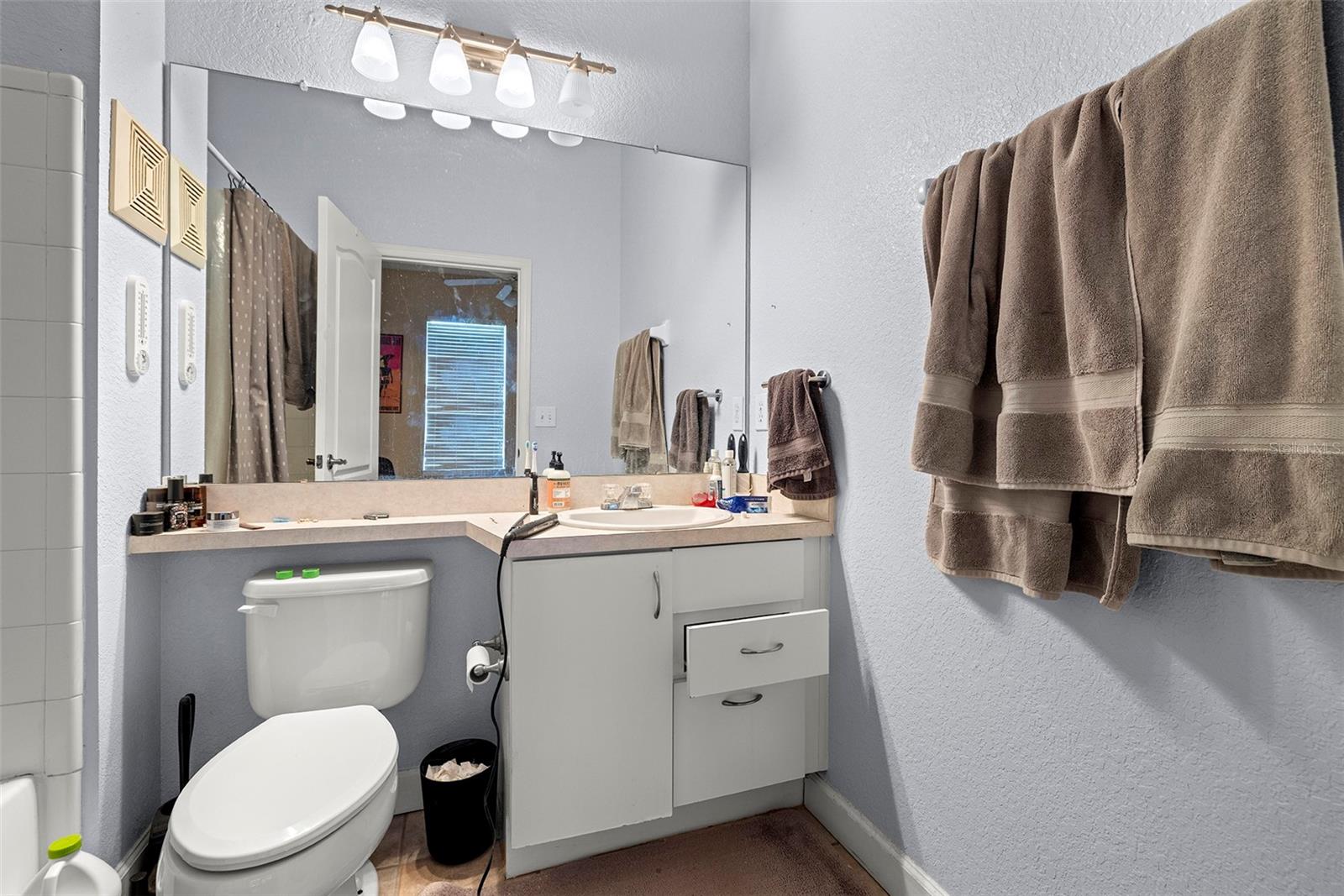 Image 14 of 46 For 705 Mainsail Drive 705