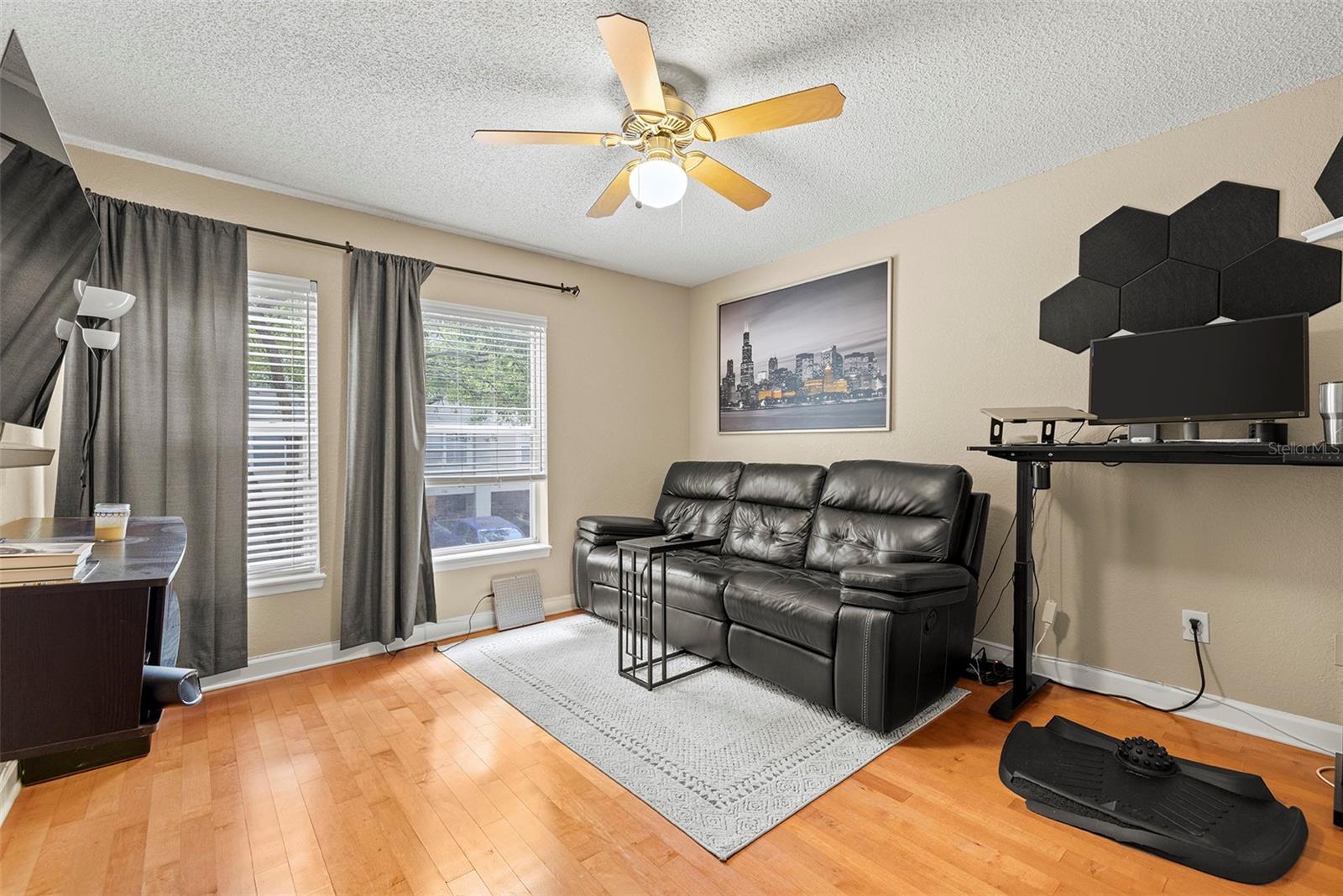 Image 16 of 46 For 705 Mainsail Drive 705