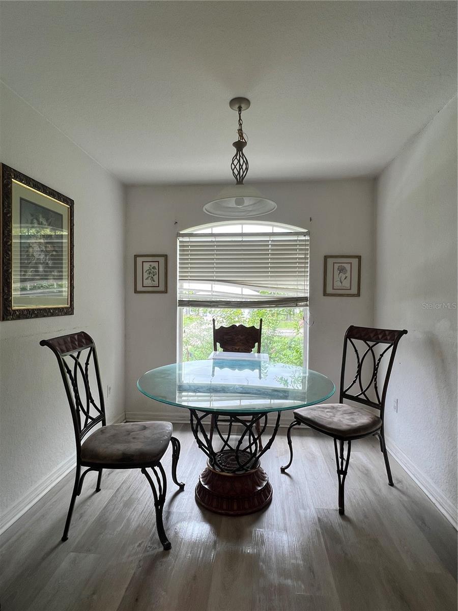 Image 5 of 9 For 8147 Ibsen Drive