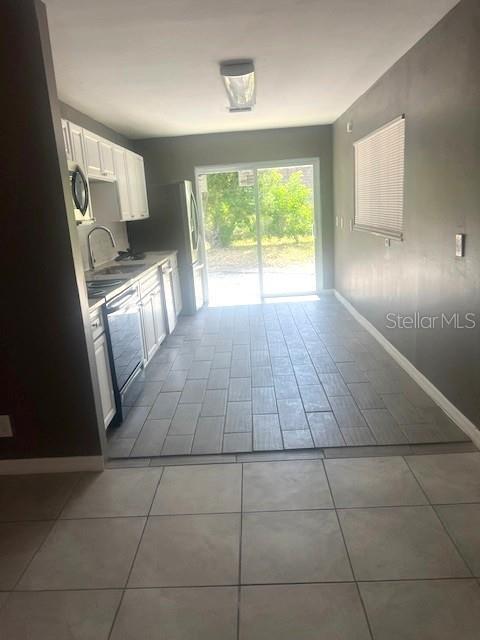 Image 4 of 19 For 6402 Cameron Avenue