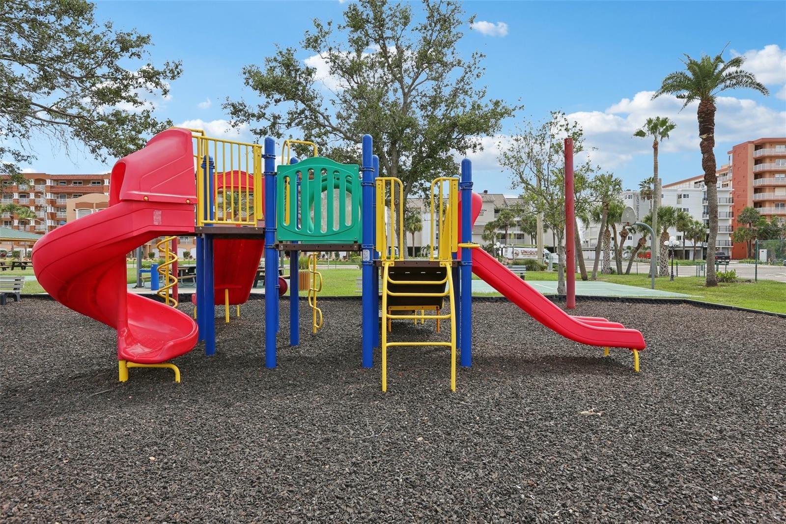 Image 25 of 26 For 16033 Redington Drive