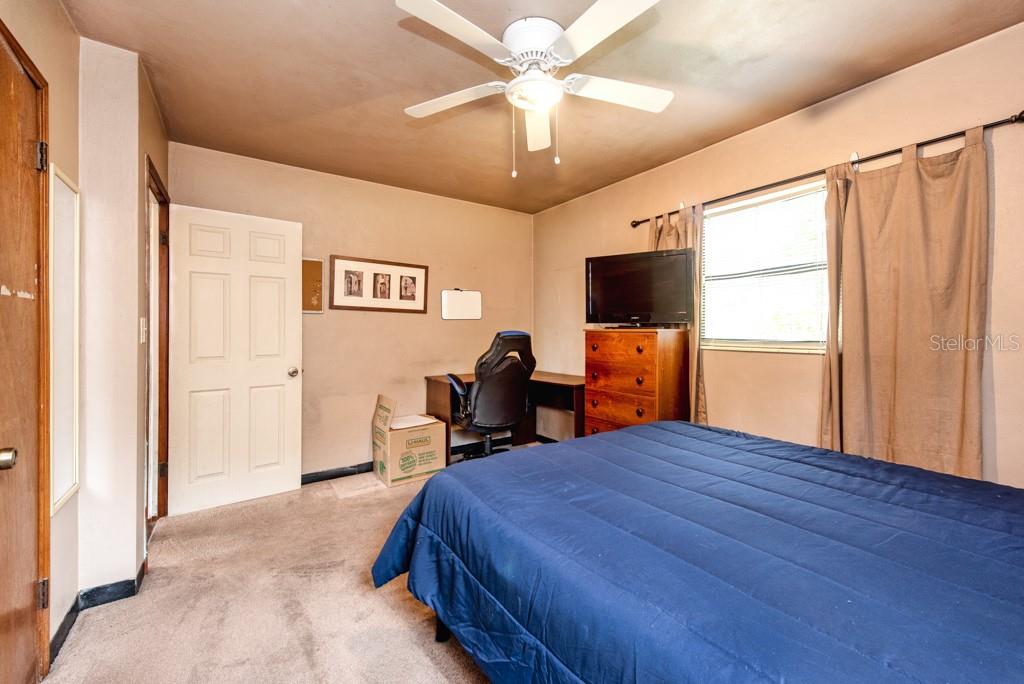 Image 12 of 20 For 3218 Leroy Street