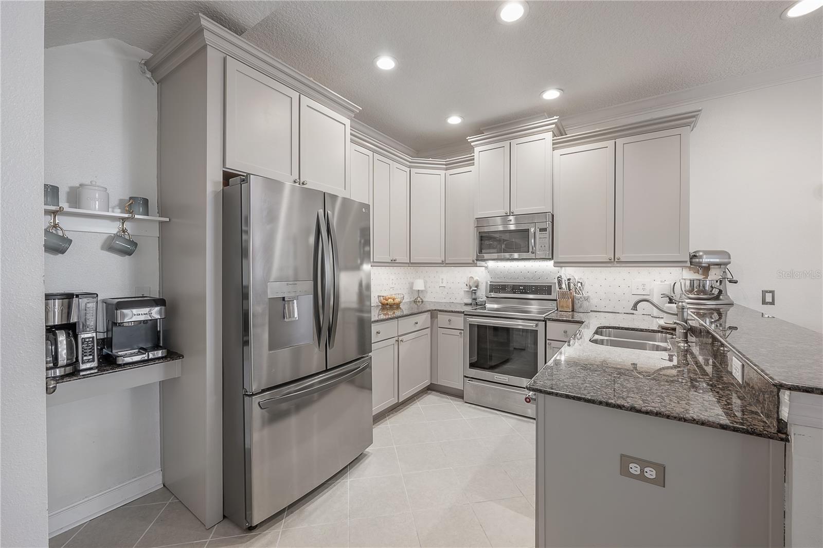 Image 14 of 30 For 120 Rome Avenue 2