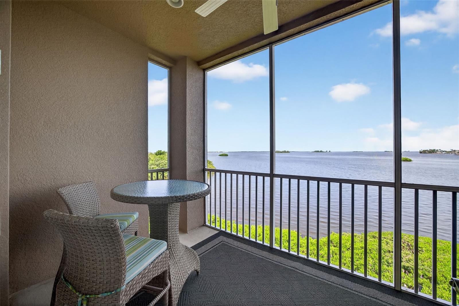Listing photo id 20 for 2756 Reserve Court
