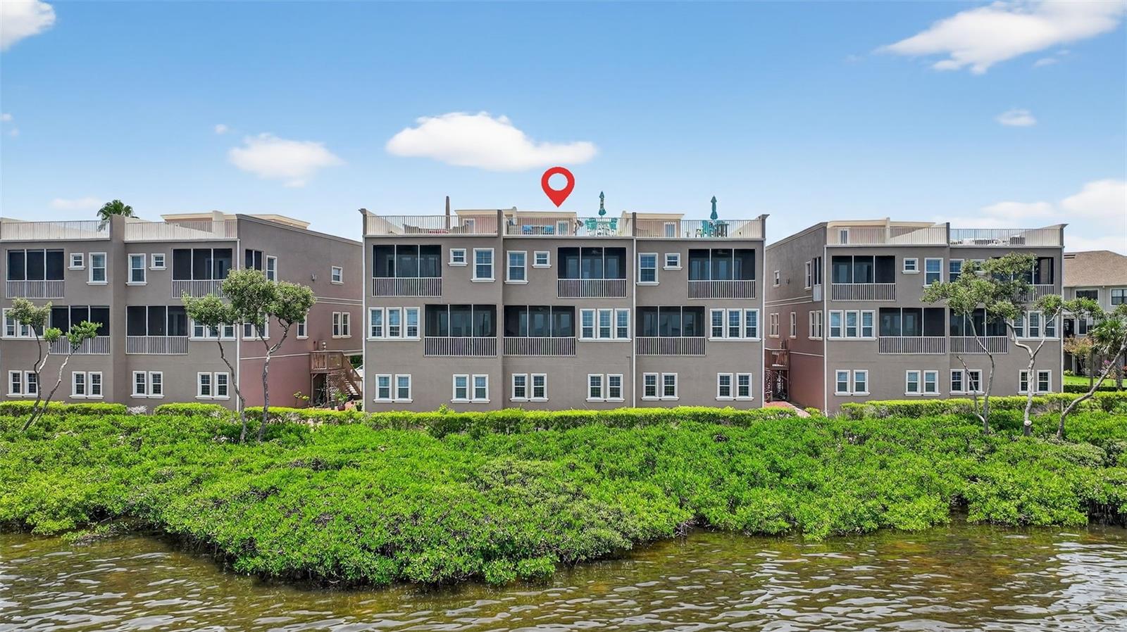 Listing photo id 46 for 2756 Reserve Court